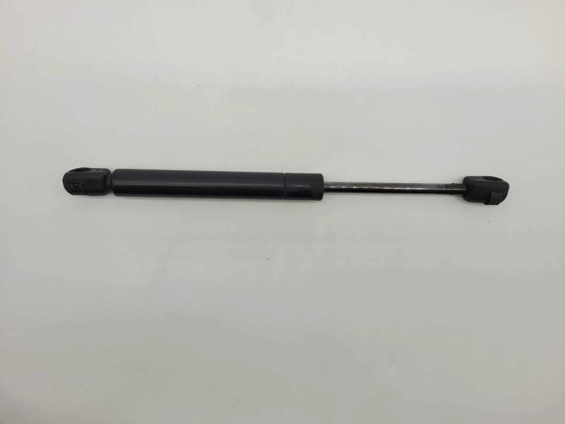 असली Audi A6 (4B2/4B4) हैकक्लैपपेंडैम्प्फर दämpfer R/L 4B5827552A