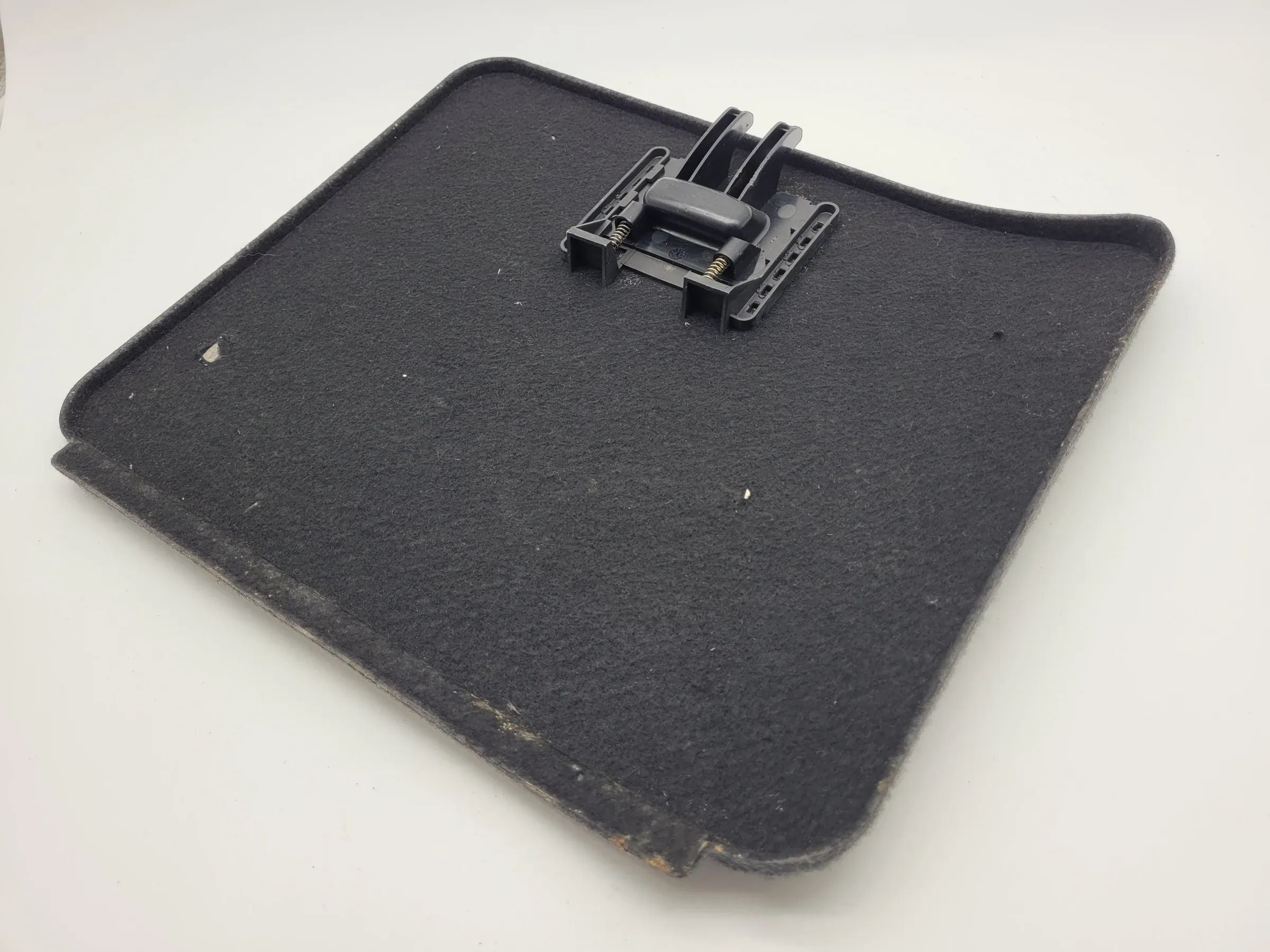 Original Audi A6 (4B2/4B4) Kofferraum Verkleidung Blende Links