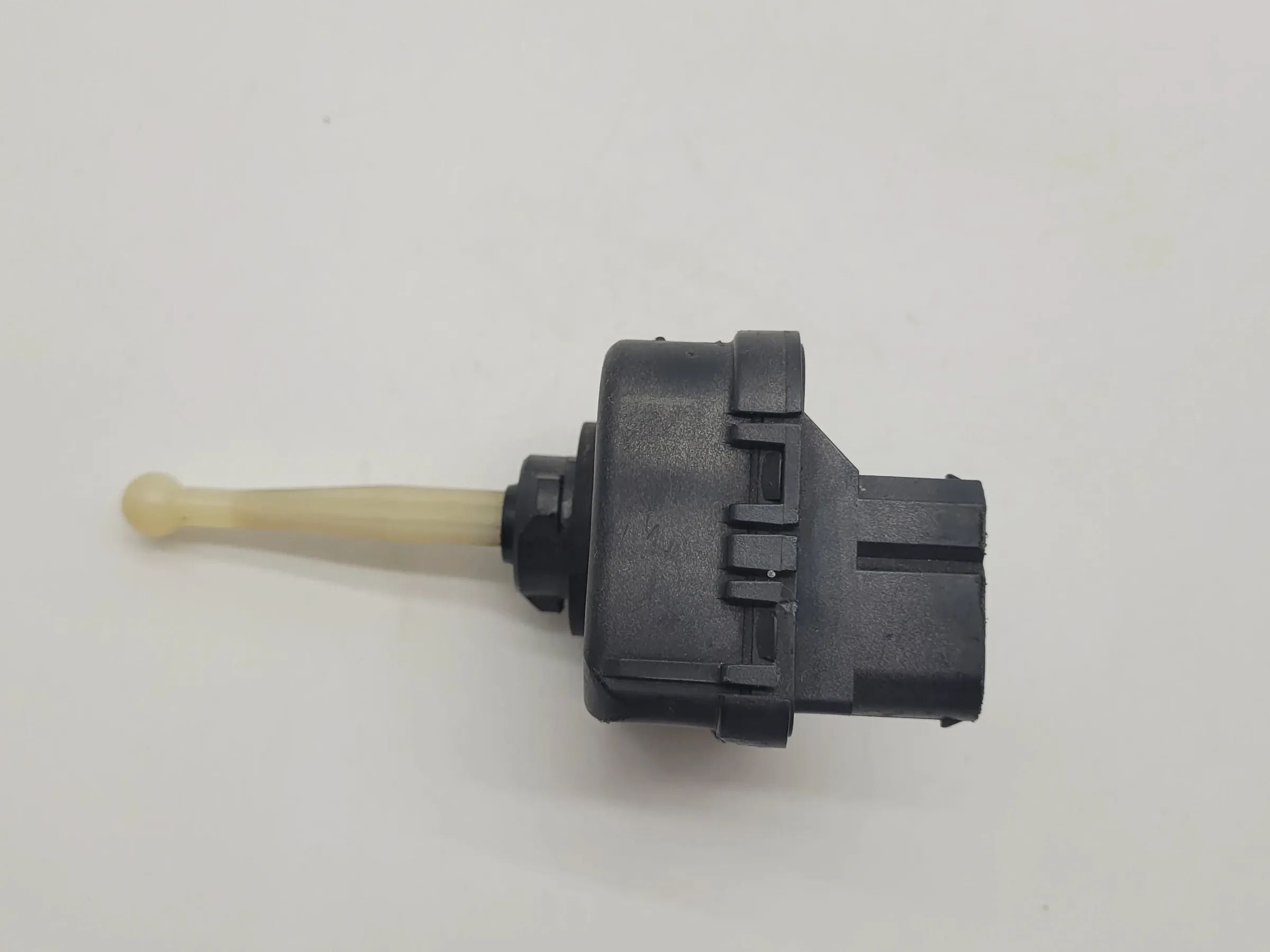 Original BMW 3er (E36) Scheinwerfer Stellmotor LWR L/R 0307852309