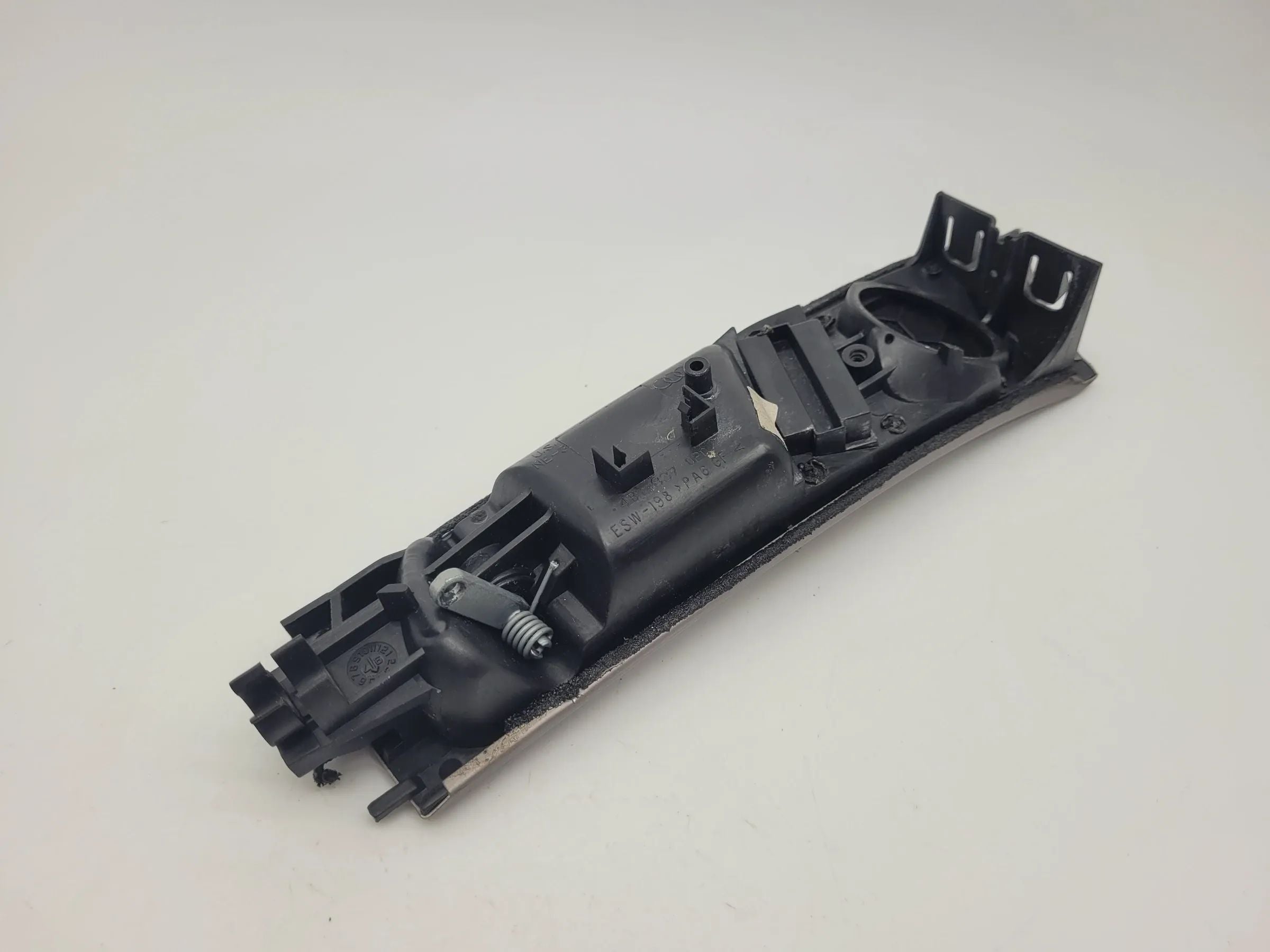 Original Audi A6 (4B2/4B4) Türgriff Hinten Links Innen 4B0839019