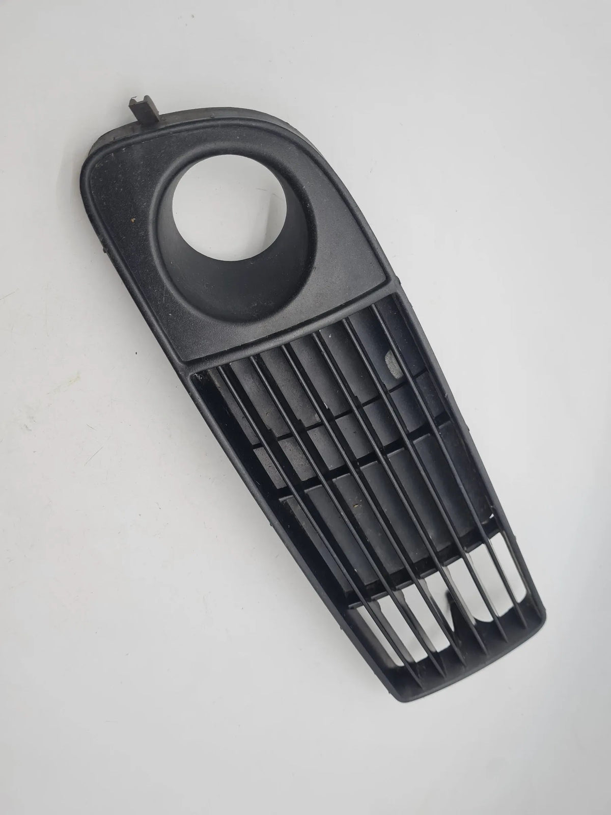Original Audi A6 (4B2/4B4) Gitter Frontgitter Grill Links 4B0807681J