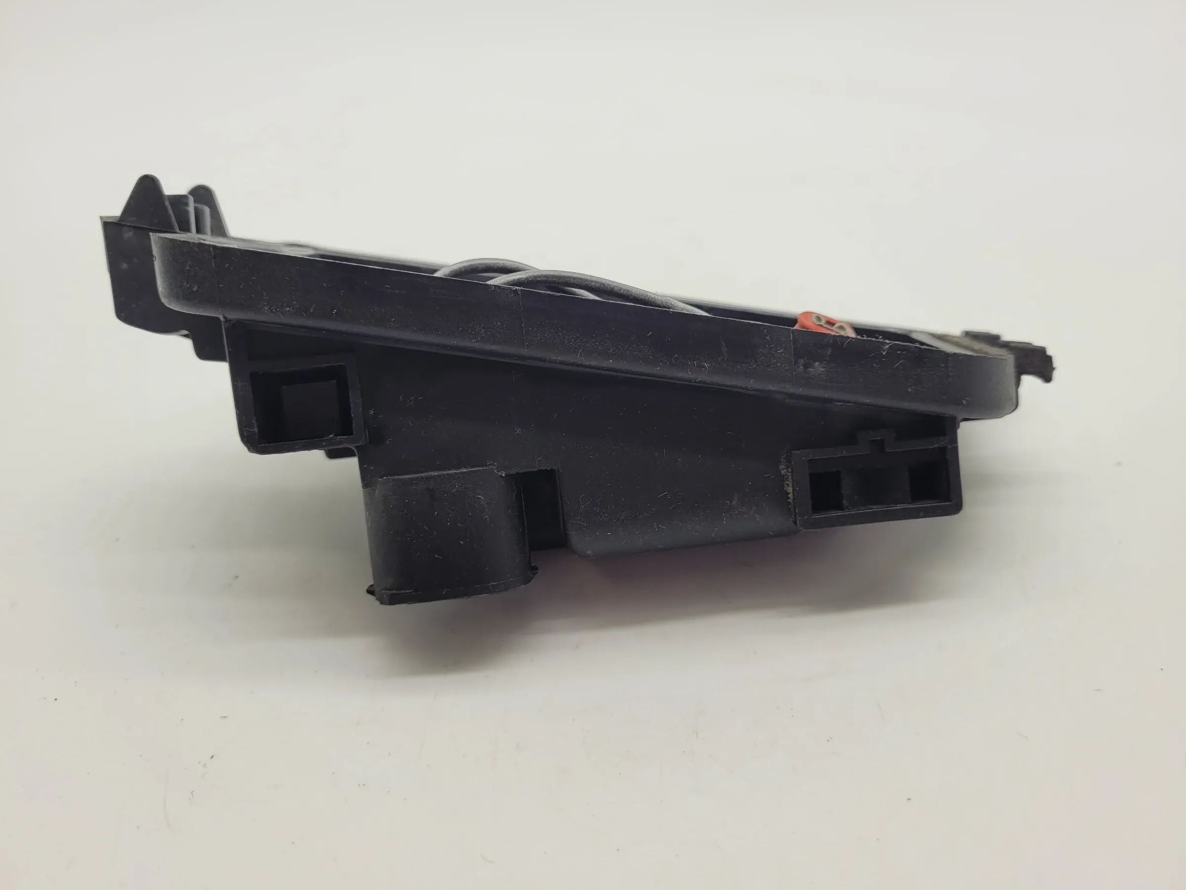 Original BMW 5er (E39) Nebelscheinwerfer Kappe Deckel Links 63.17-8377941