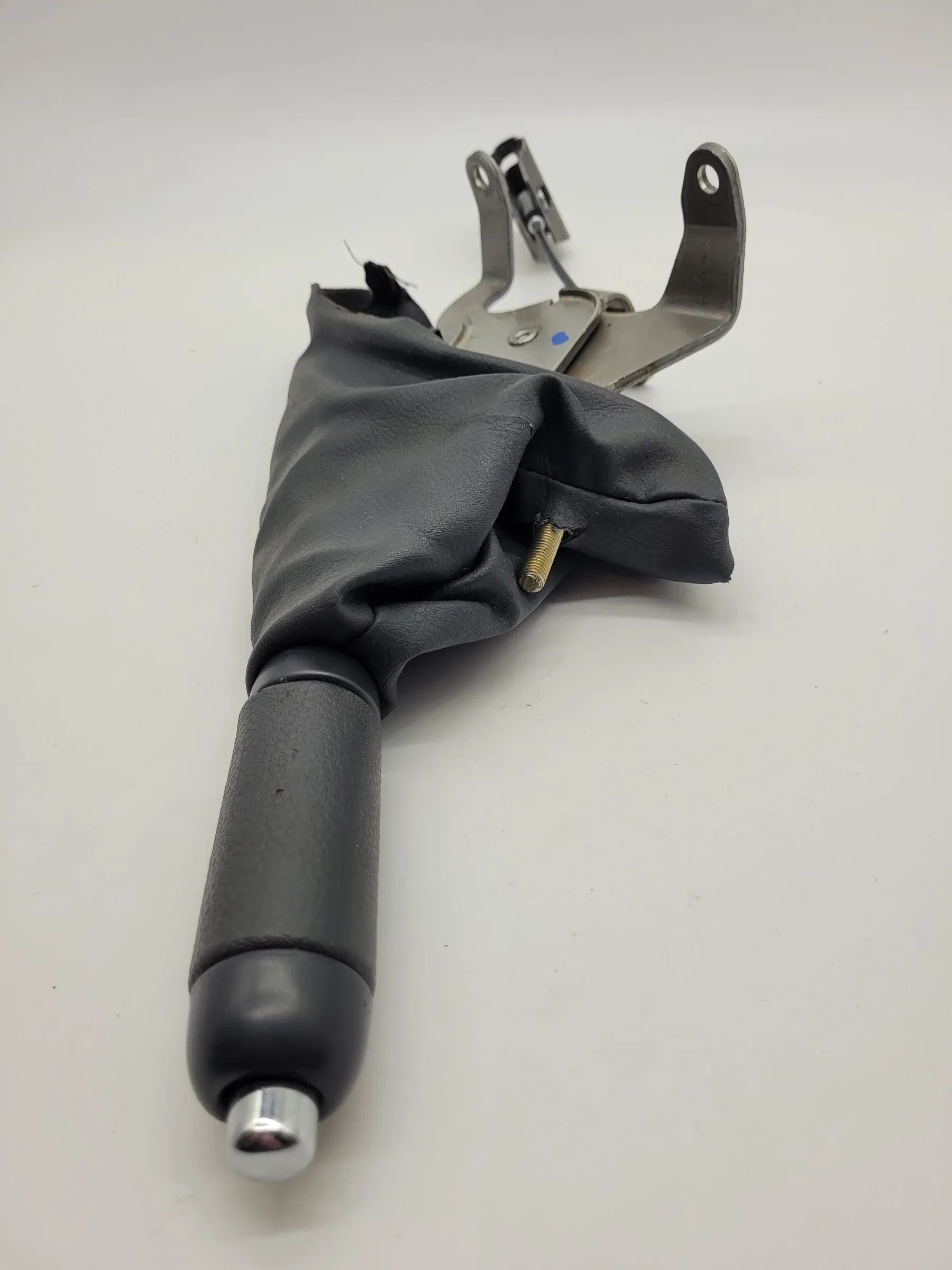 Original Mini One (R50/R53) Handbremshebel Handbremse + Manschette 6774814