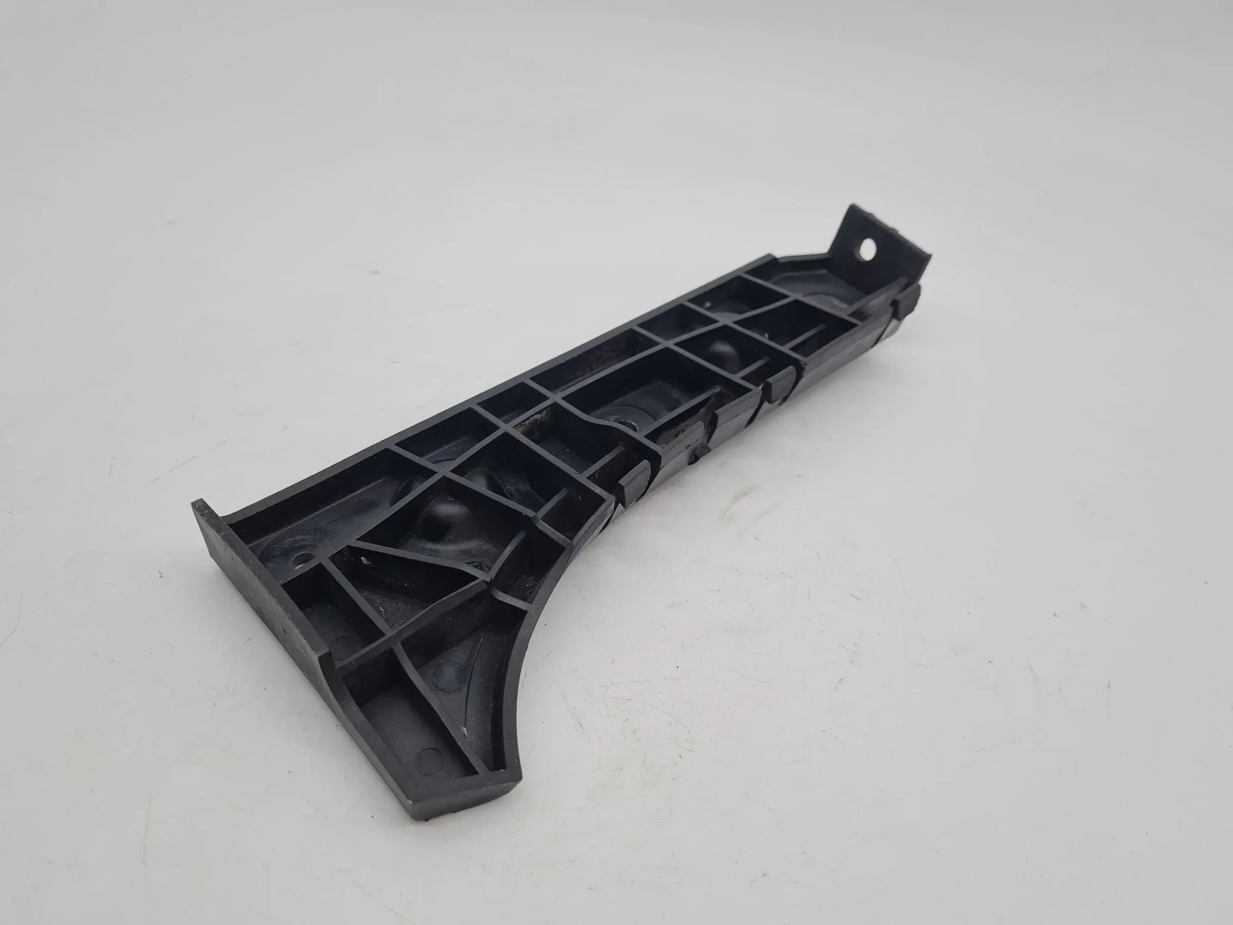 Original Audi A6 (4B2/4B4) Stoßstangenhalter Vorne Rechts 4B0807284B