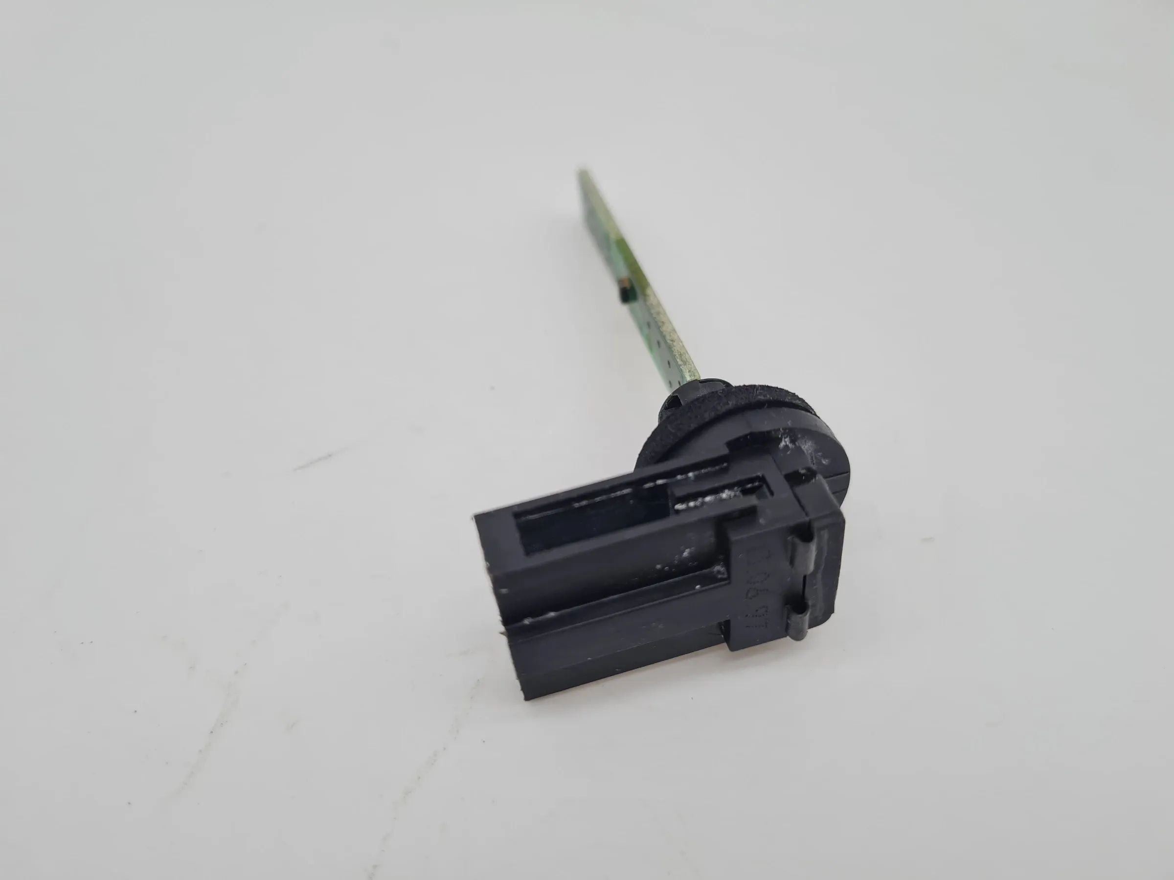 Original Audi A4 (8E/B6/B7) Temperatur Fühler Sensor, 4B0820539