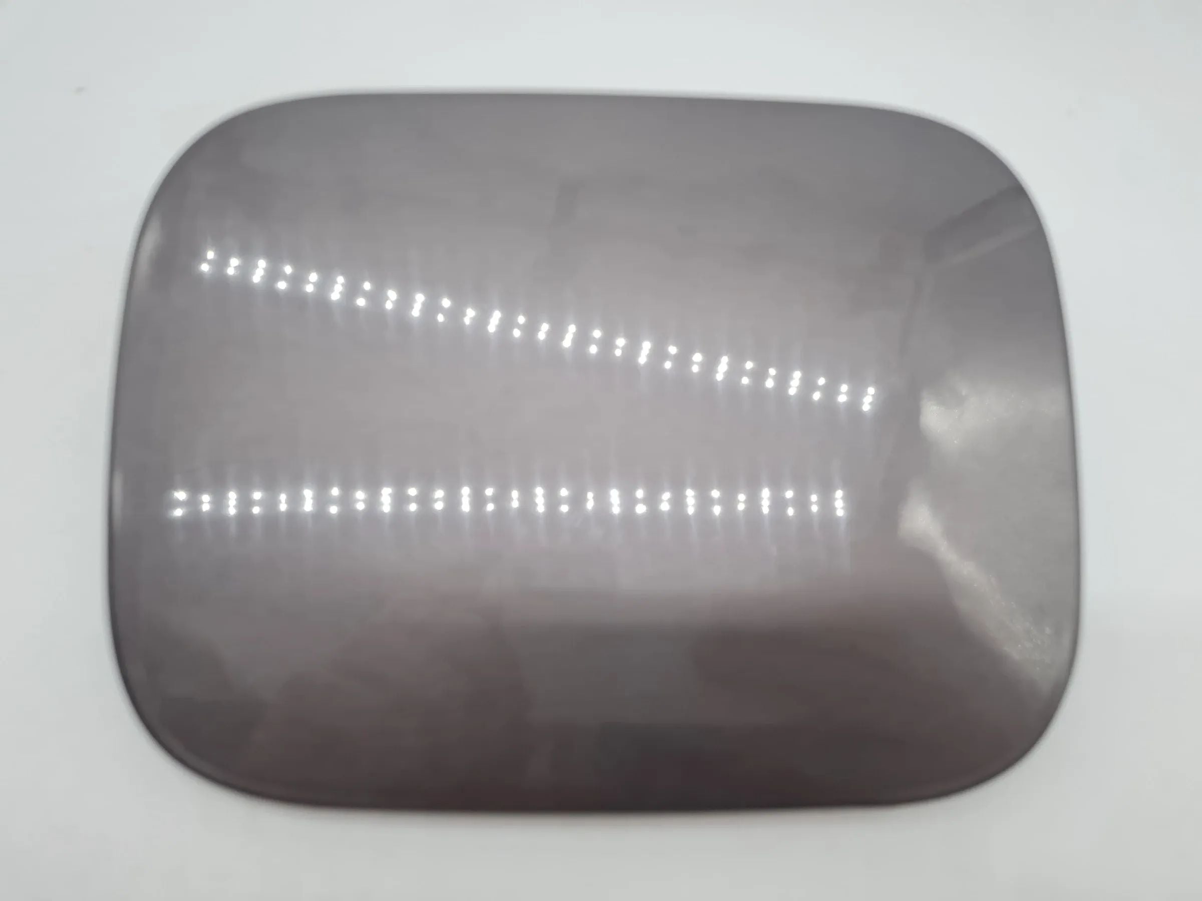 Original Audi A6 (4B2/4B4) Tankdeckel Tankklappe LZ1T Cashmeregrau 4B0809905