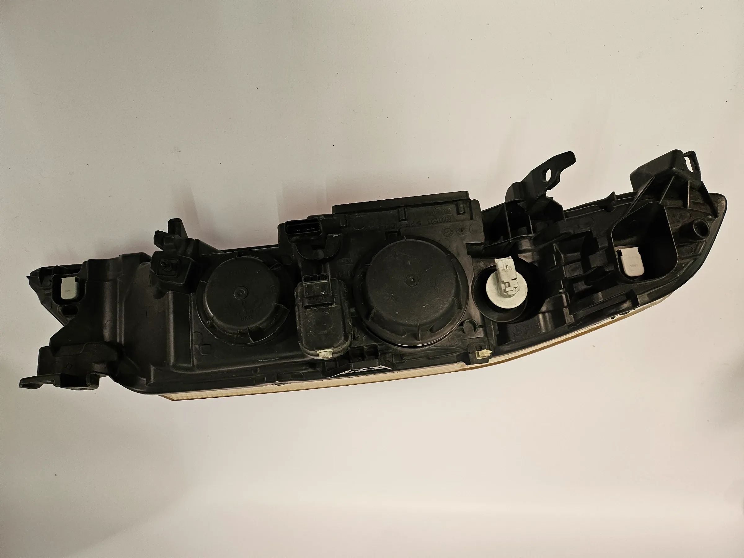 Phare avant gauche d'origine Renault Laguna Grandtour 1.8 G 8200002845