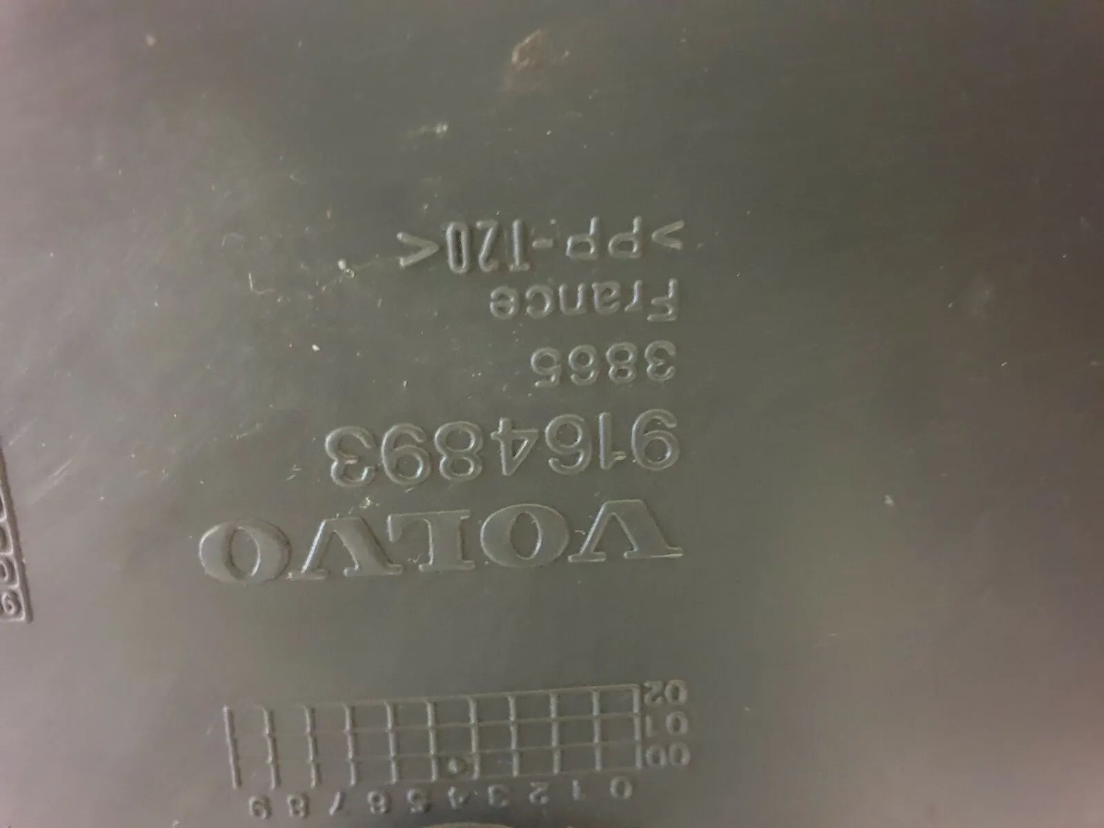 original 9164893 habillage Volvo V70 S60