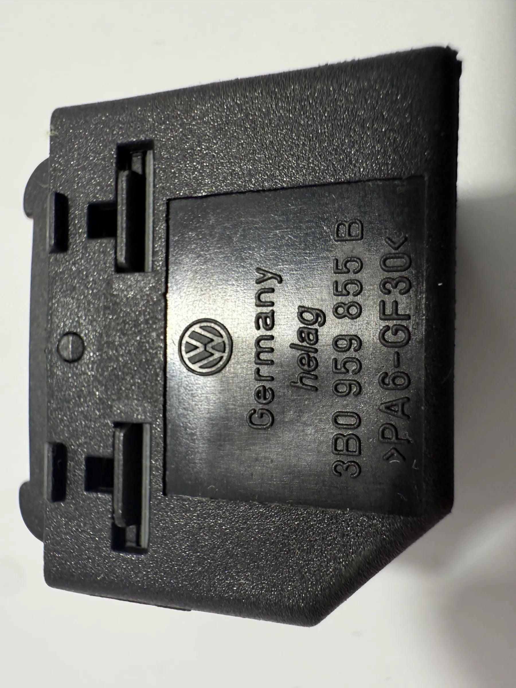Oryginalny przełącznik podnośnika szyb VW Golf 4 IV, Bora, Passat B5/B5GP 3B0959855B