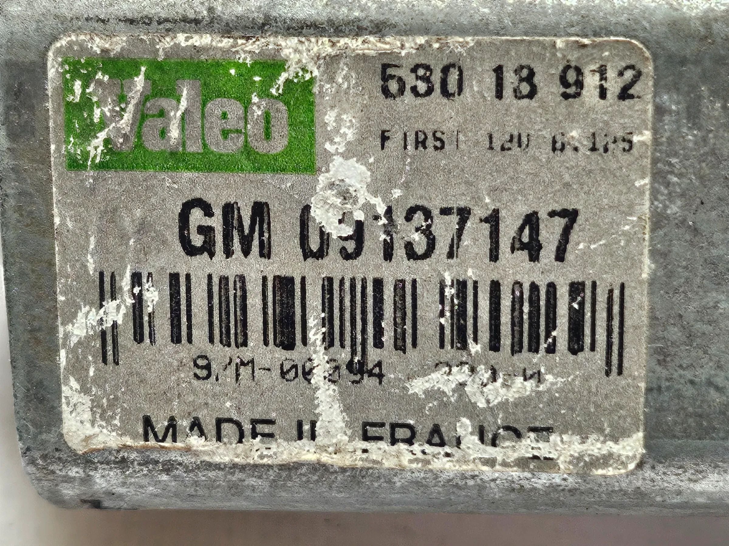 Оригинальный задний мотор стеклоочистителя Opel Zafira A 09137147