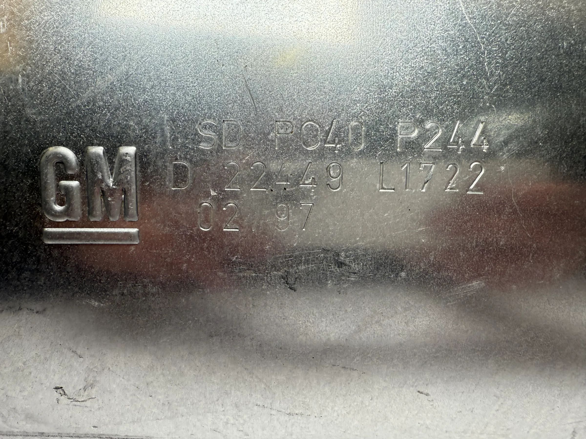 Oryginalny środkowy tłumik Opel Rekord E / Carlton MK 90027409