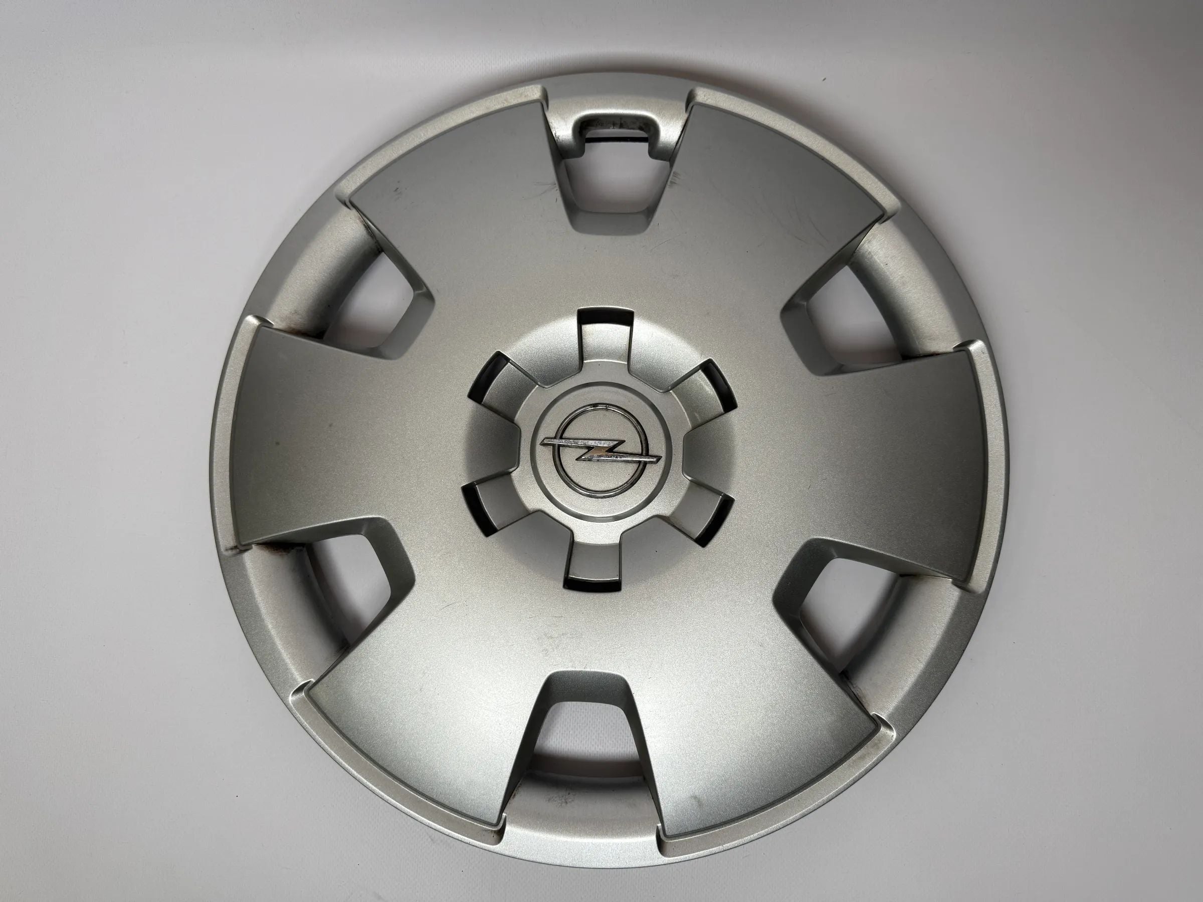 Oryginalna dekiel felgi Opel Astra H / Zafira B 16 cali, 13209732