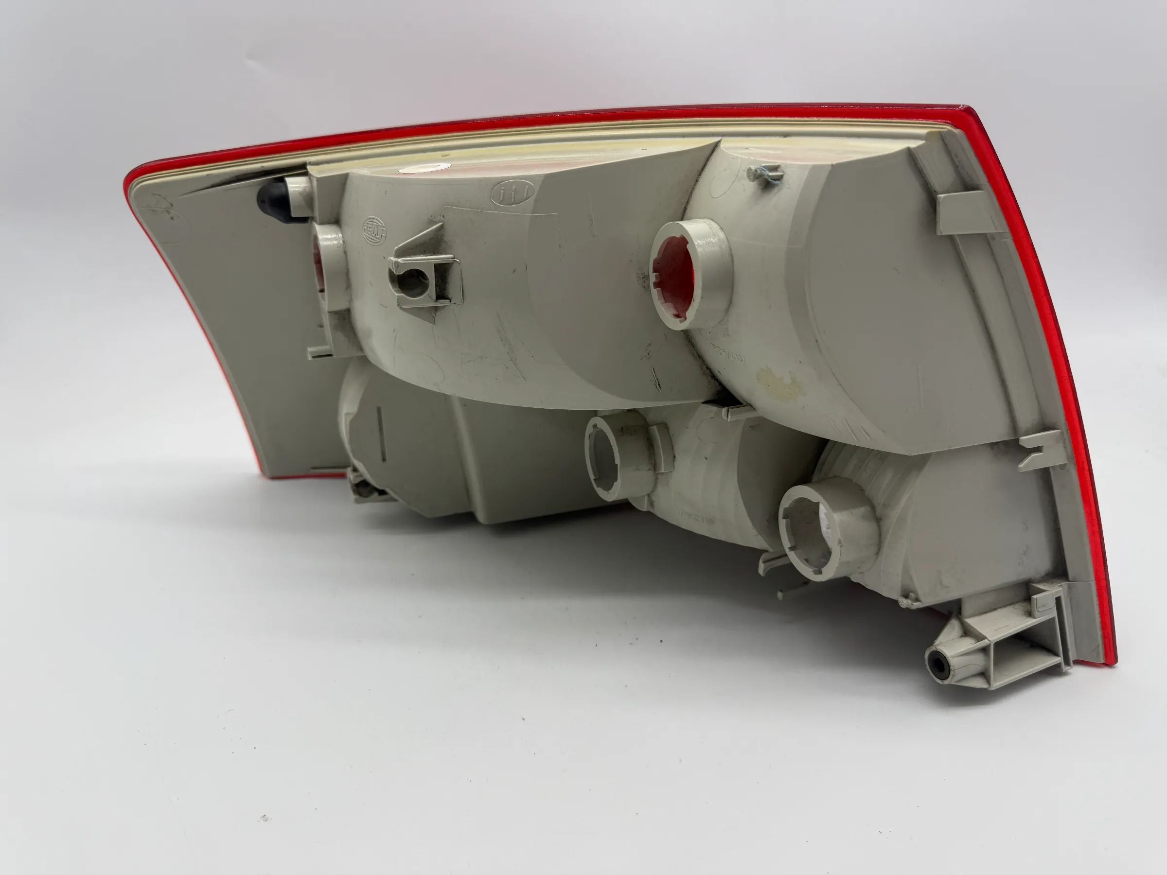 Original Audi A4 Cabrio Rückleuchte Rücklicht Schlussleuchte rechts 8H0945096A