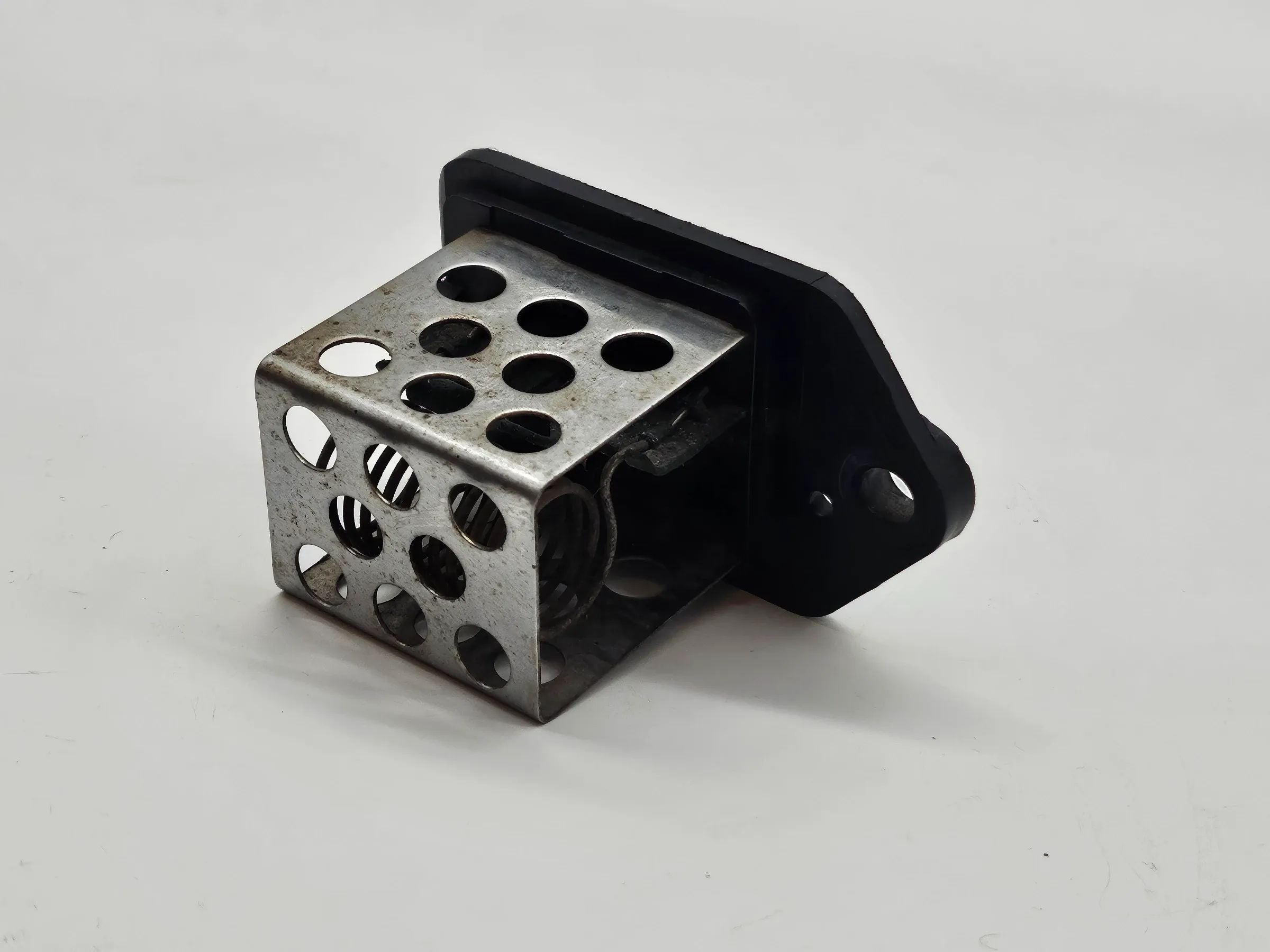 Original Peugeot 206 Widerstand Lüfter Motorkühlung  9641212480