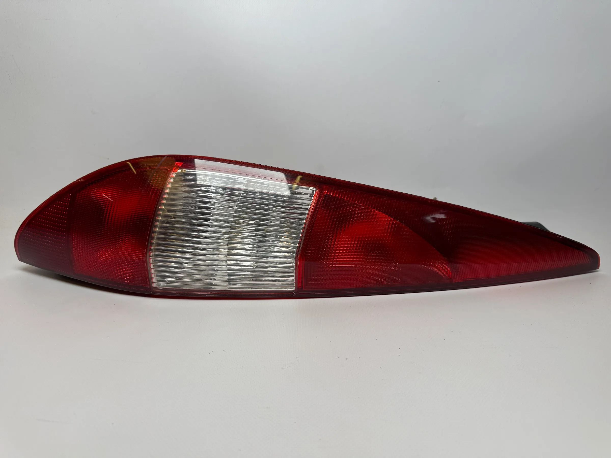Original Ford Mondeo III (B5Y/BWY) rear light left, 1S71-13405-C LH 