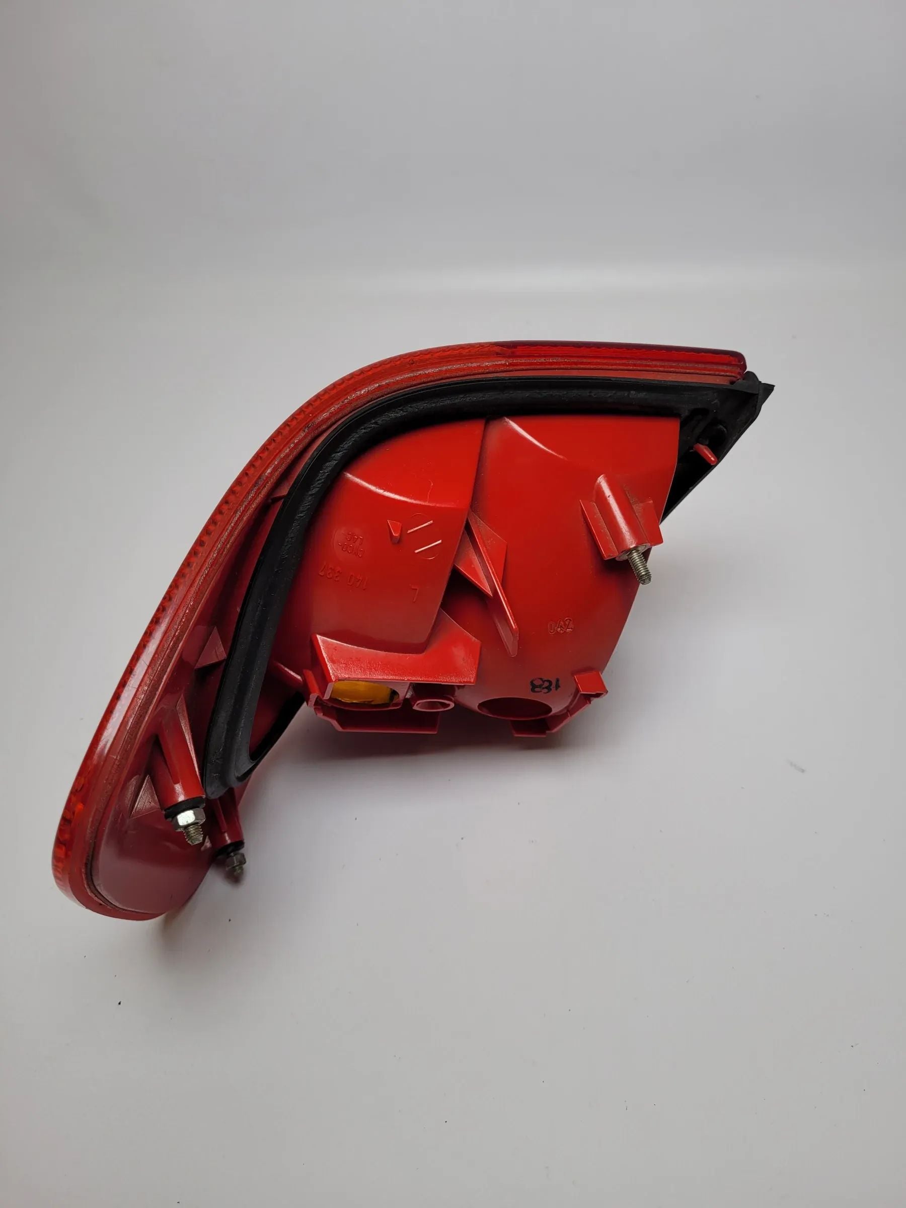 Original Audi 80 (B4,8C5) Heckleuchte / Rücklicht Links Hella 140337