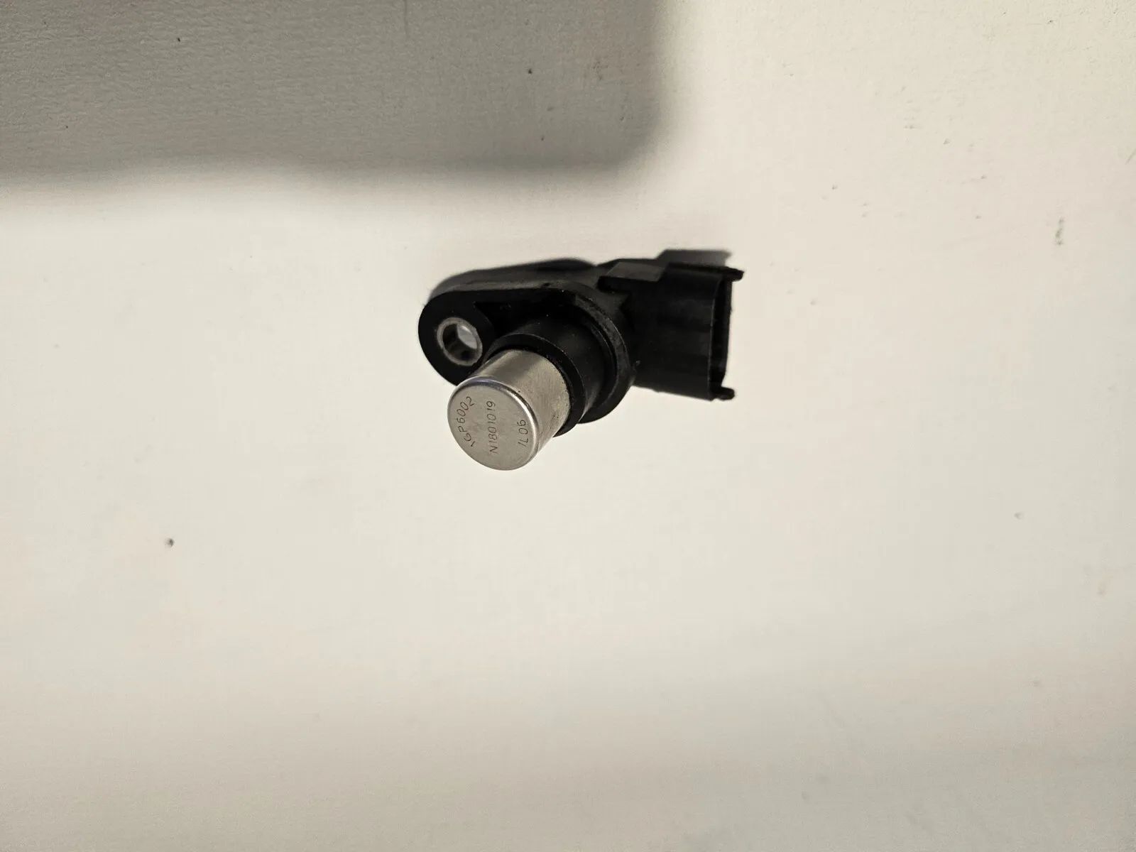 Sensor de árbol de levas Bosch 0232103039 Fiat Punto original