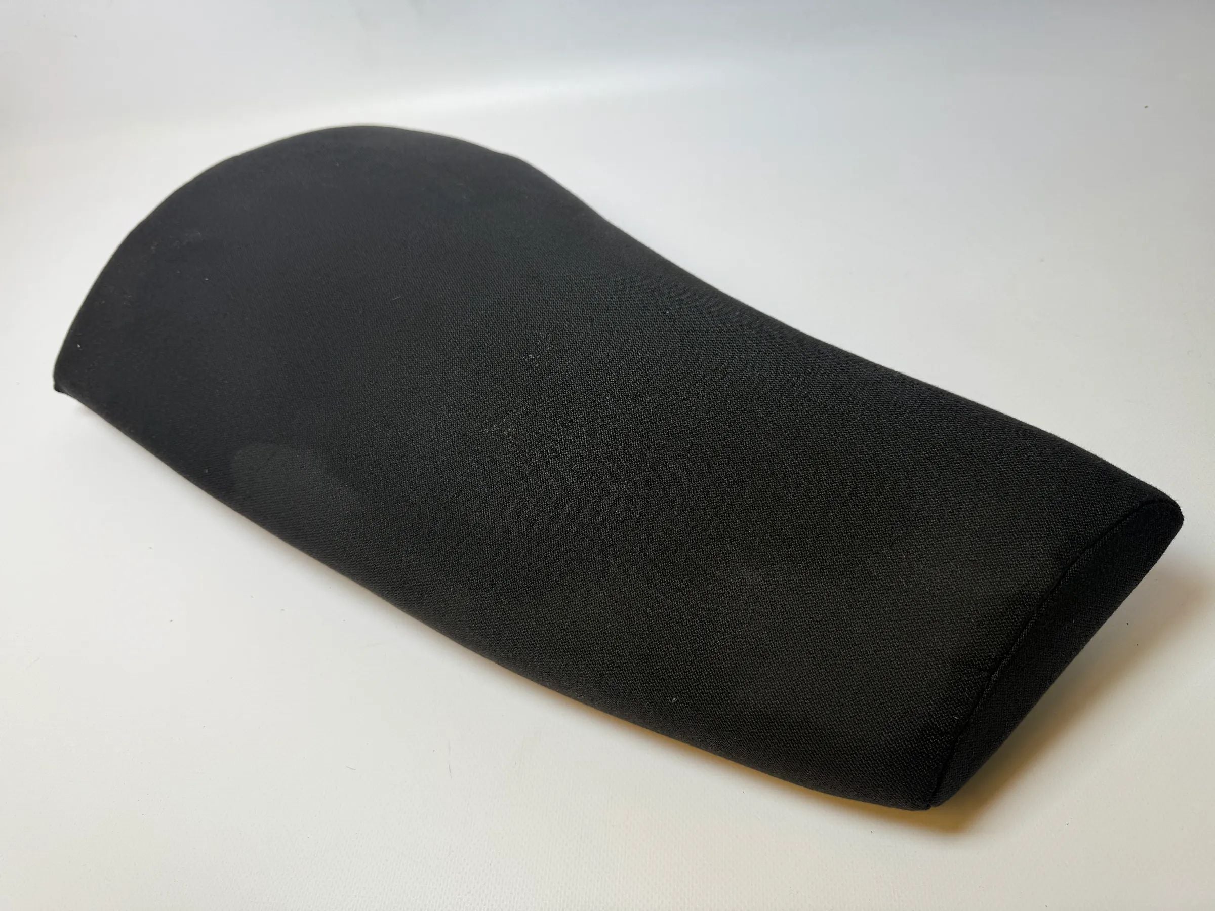 Oryginalna boczna część siedzenia tylnego lewa BMW 3er E91 LCI czarna/antyczna 7118805