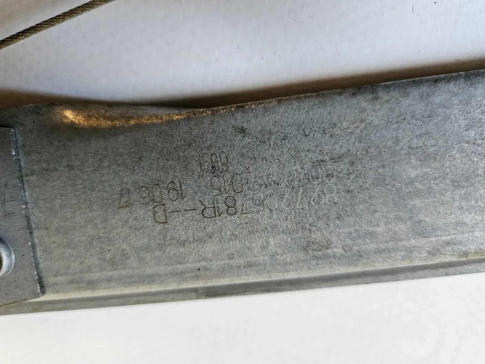 ORIGINAL ELEVALUNAS TRASERO DERECHO / 827206781R / 128001471-B PARA RENAULT ZOE