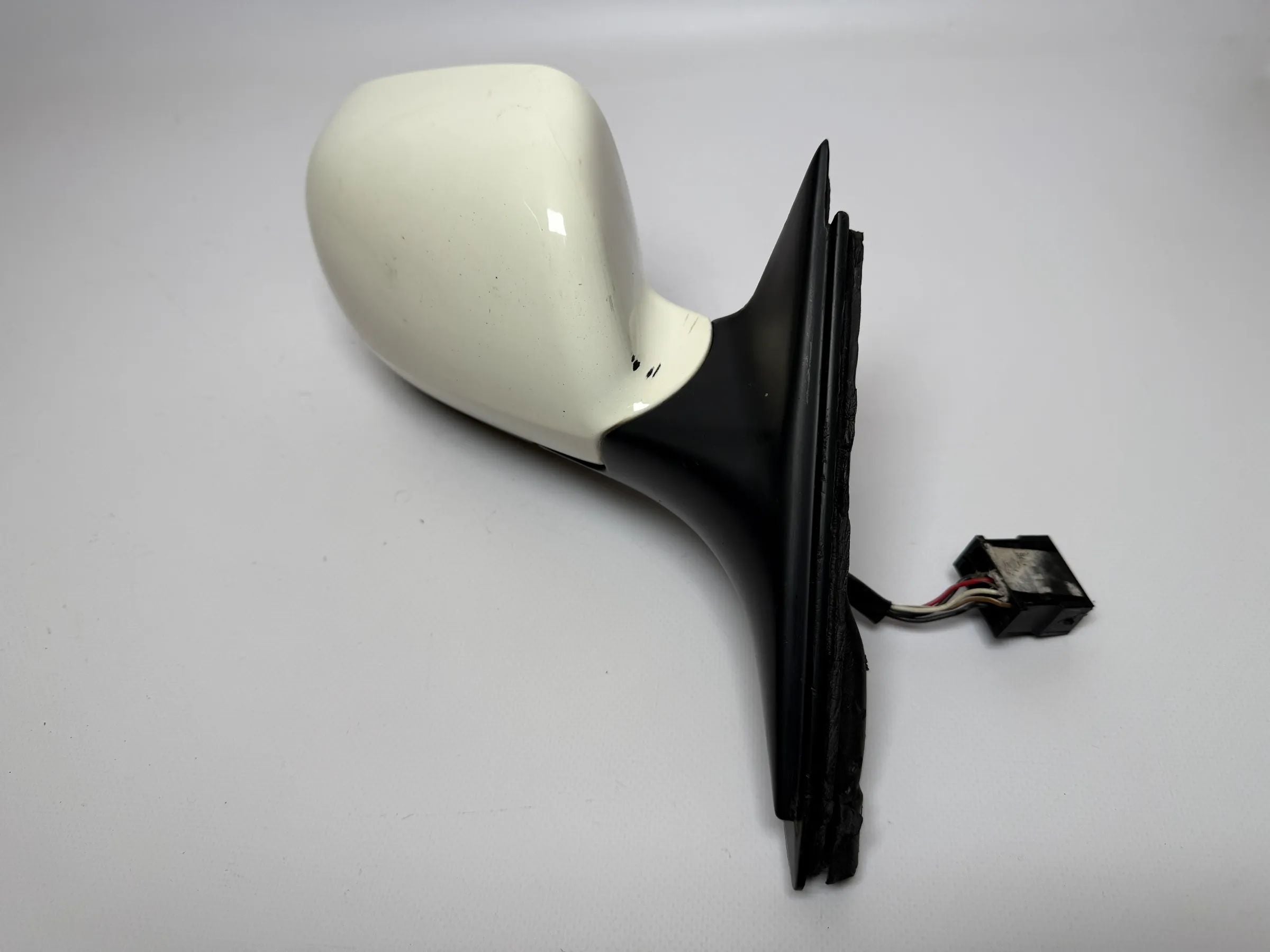 Original Audi A3 / A4 (8L1/8D2) Außenspiegel Rechts Weiss RSO225396