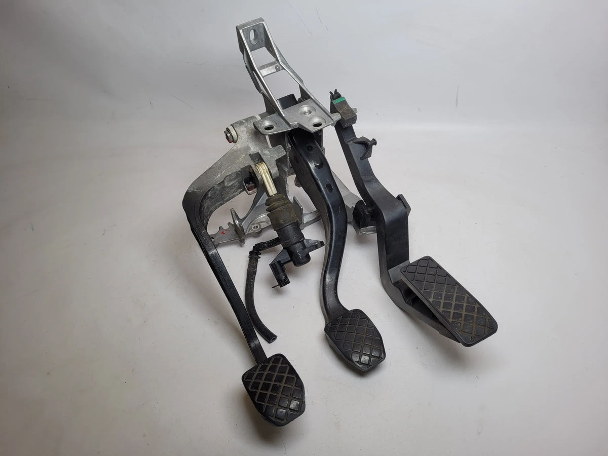 Audi A4 B5 Pedalerie / Conjunto de Pedais 8D1721117E Original