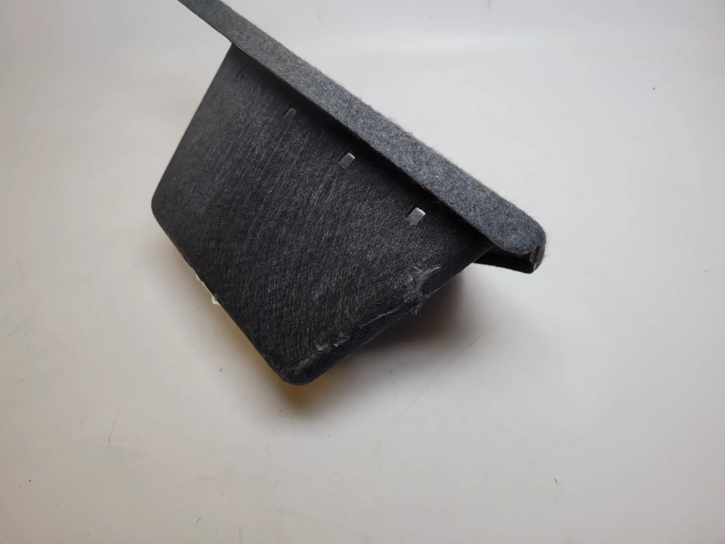 Audi A4 8E/B6/B7 Kofferraum Abdeckung Ablagefach 8E5864131 Original