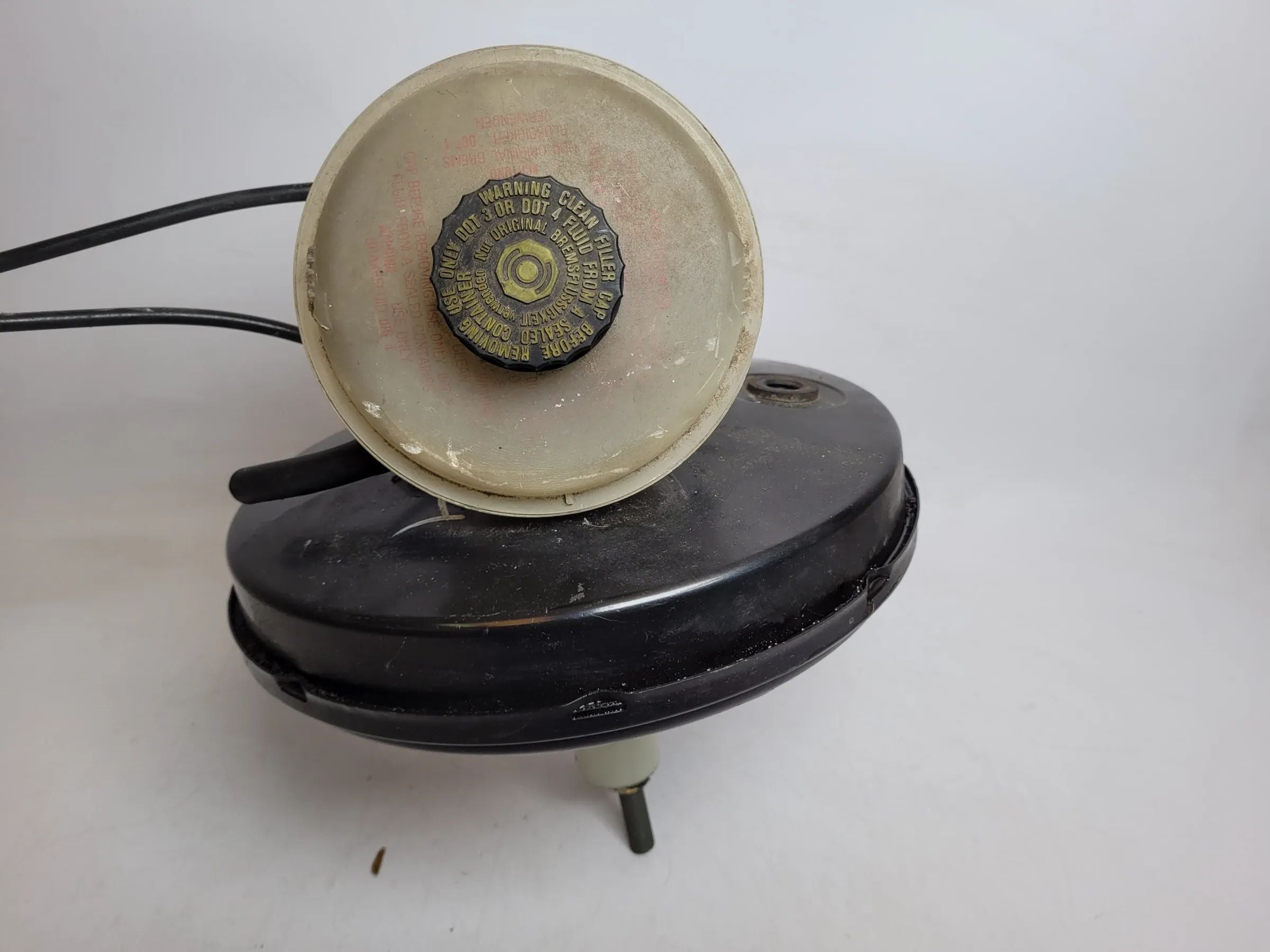 Original Audi A4 B5 Bremskraftverstärker Bremskraftregler 8D0612105F