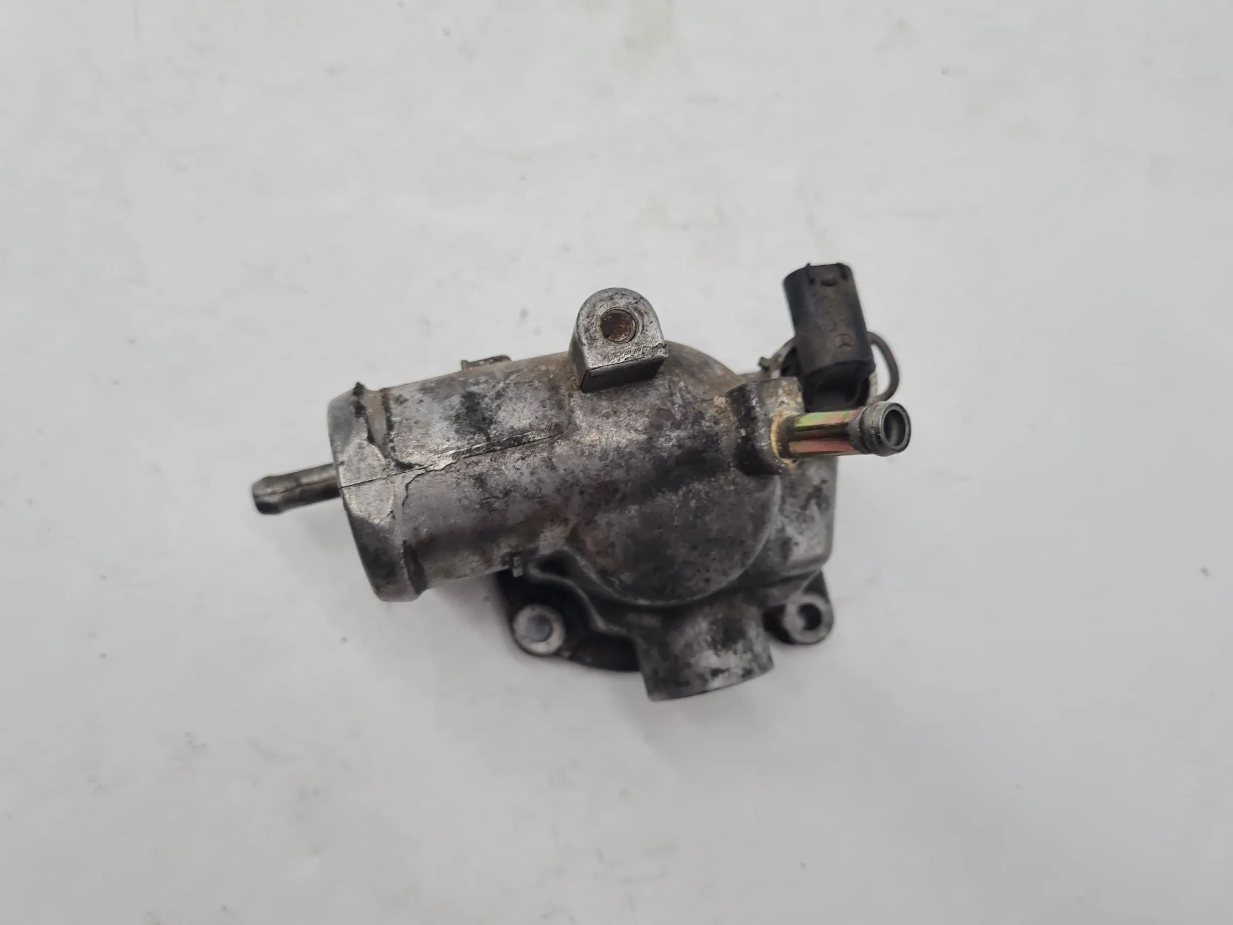 Mercedes Sprinter 901 Thermostat Kühlung Rechts A6112031275 Original