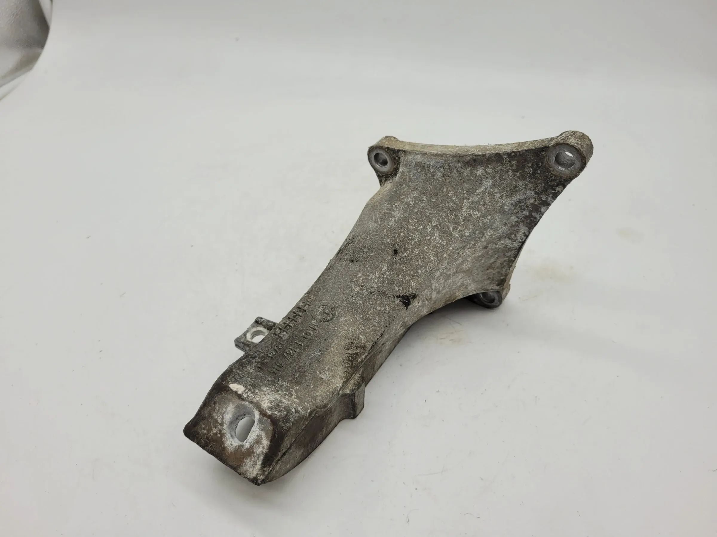 BMW 3er (E36) Uchwyt silnika 11.81-1137014 Oryginał
