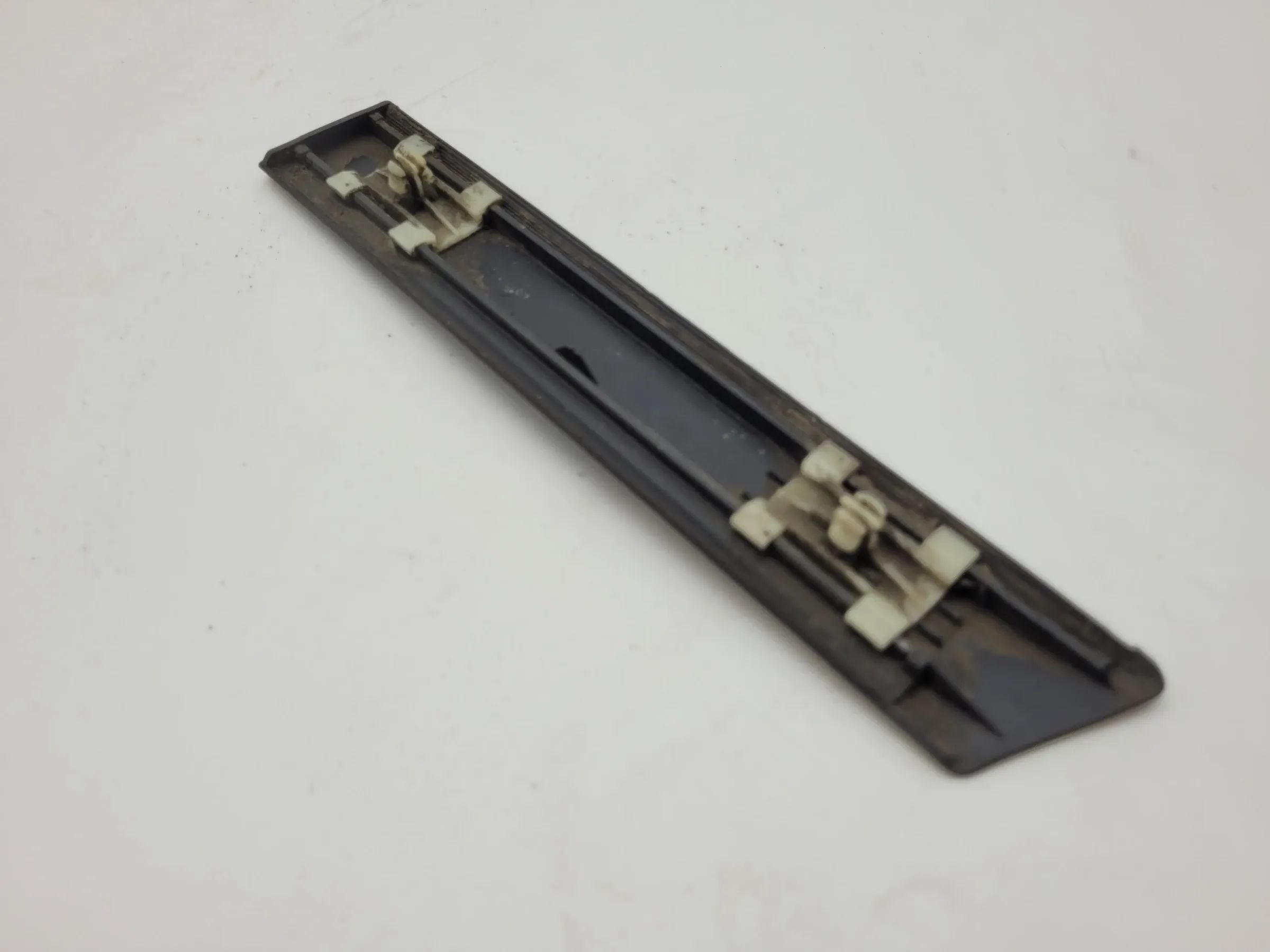 Original BMW 5er (E39) Zierleiste Stoßleiste Kotflügel Links, 8184481