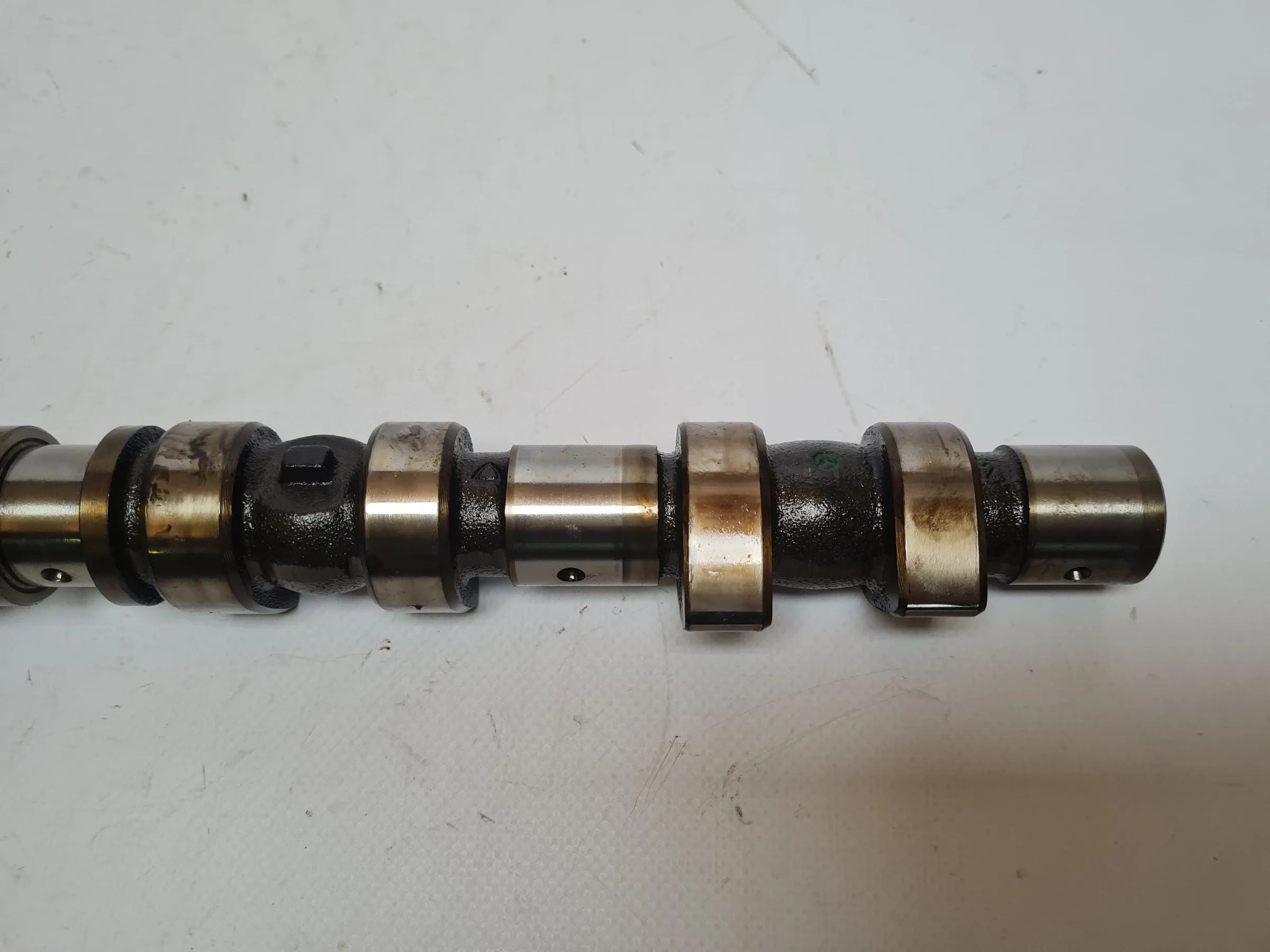 ต้นฉบับ Mercedes C-Klasse CL203 เพลาลูกเบี้ยวไอดี M111.955 R1111701