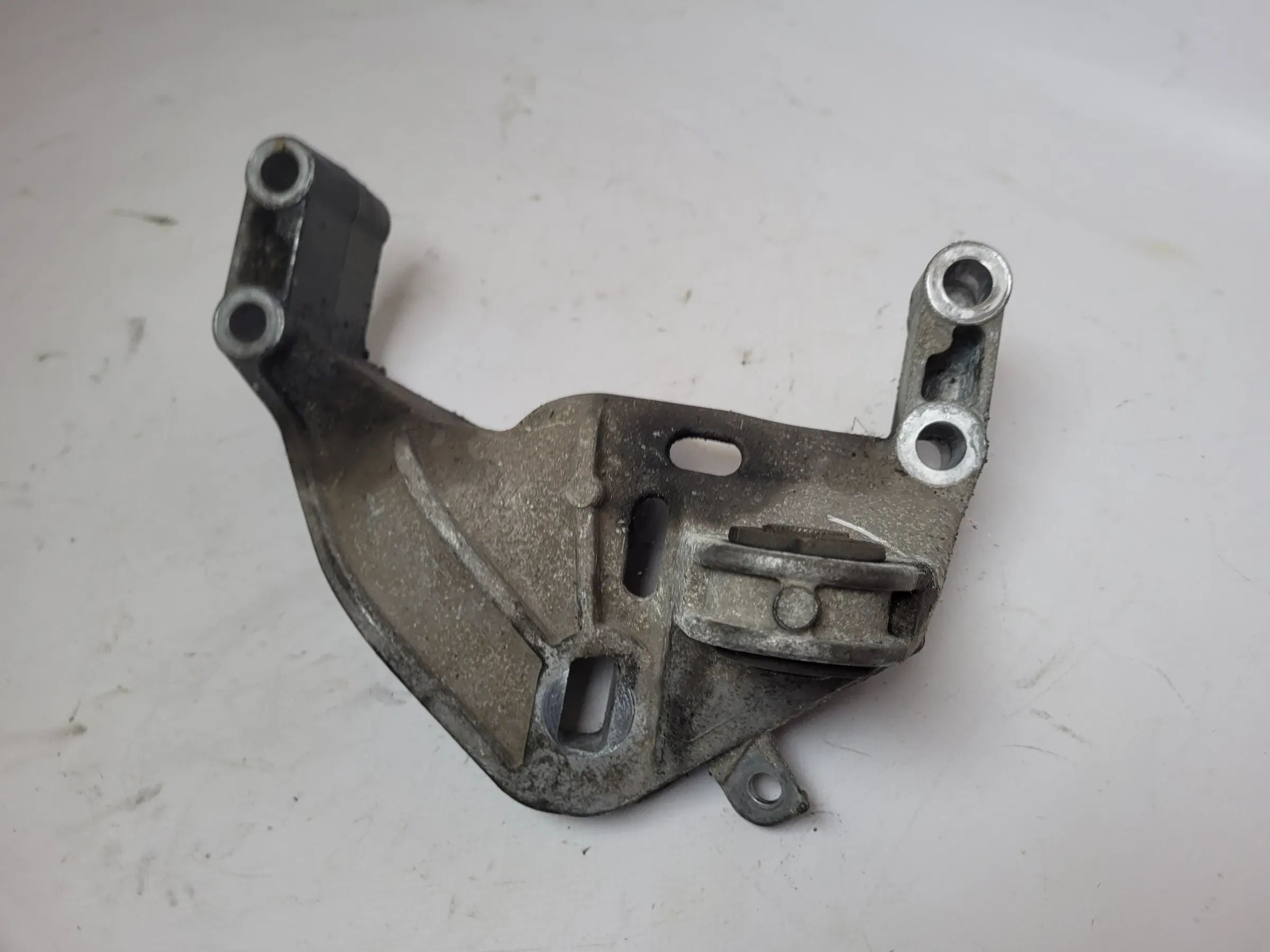 Original Mini One (R50/R53) Motorhalter rechts 1514490