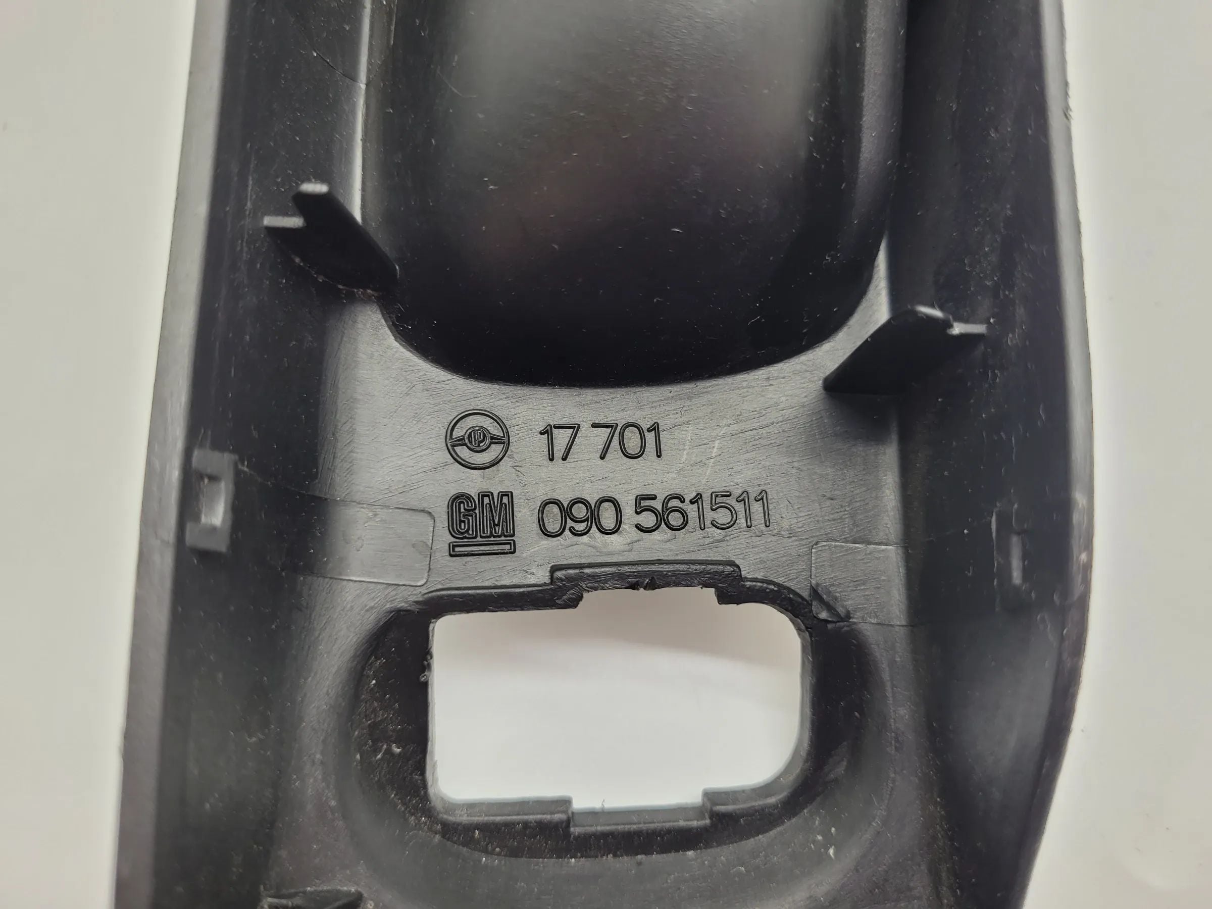 Original Opel Astra G (T98) Türgriff Blende Fensterheber Links Vorne 090561511