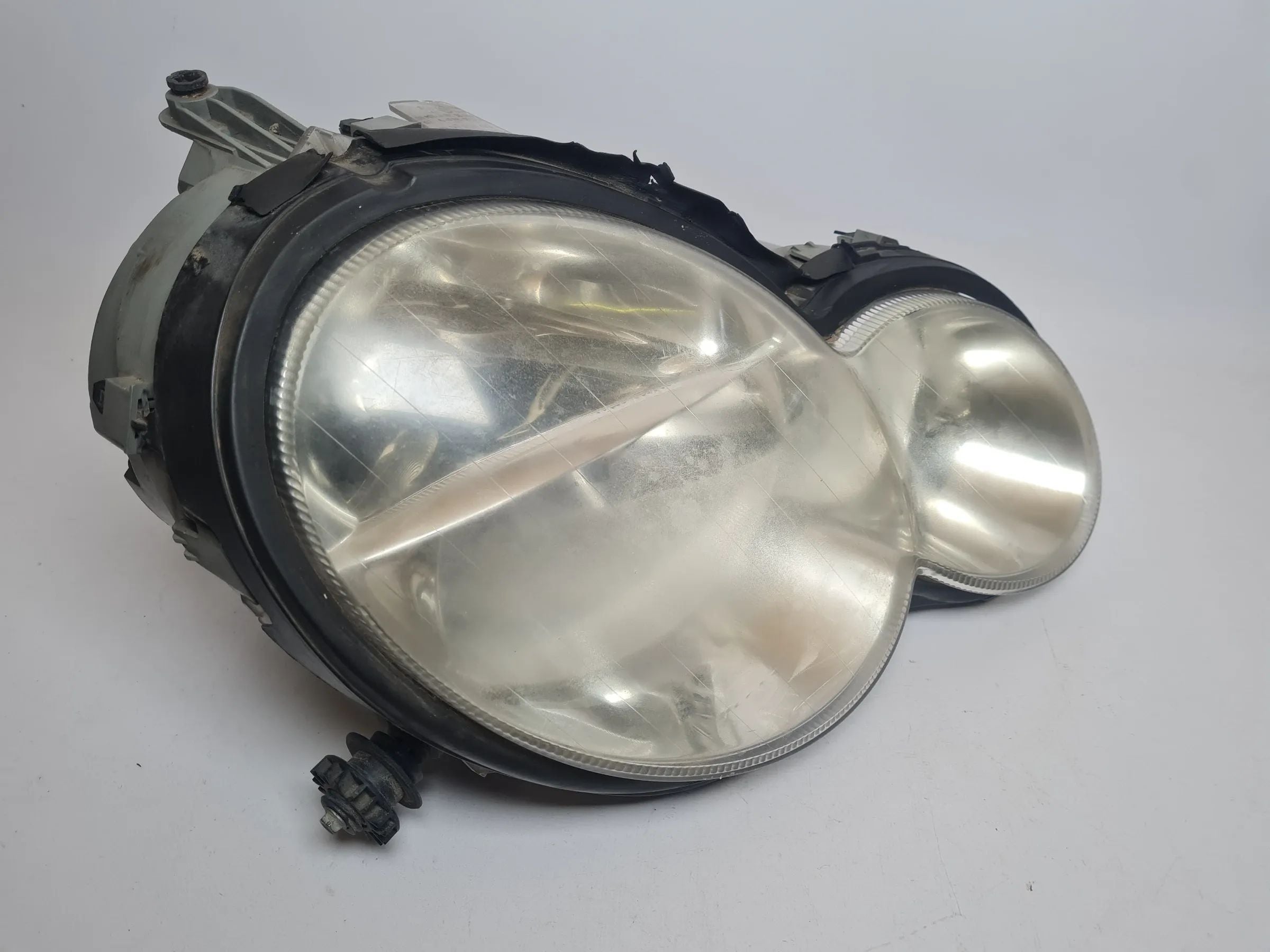 Original Mercedes-Benz C-Klasse W203 Scheinwerfer/ Frontleuchte Rechts 15084600