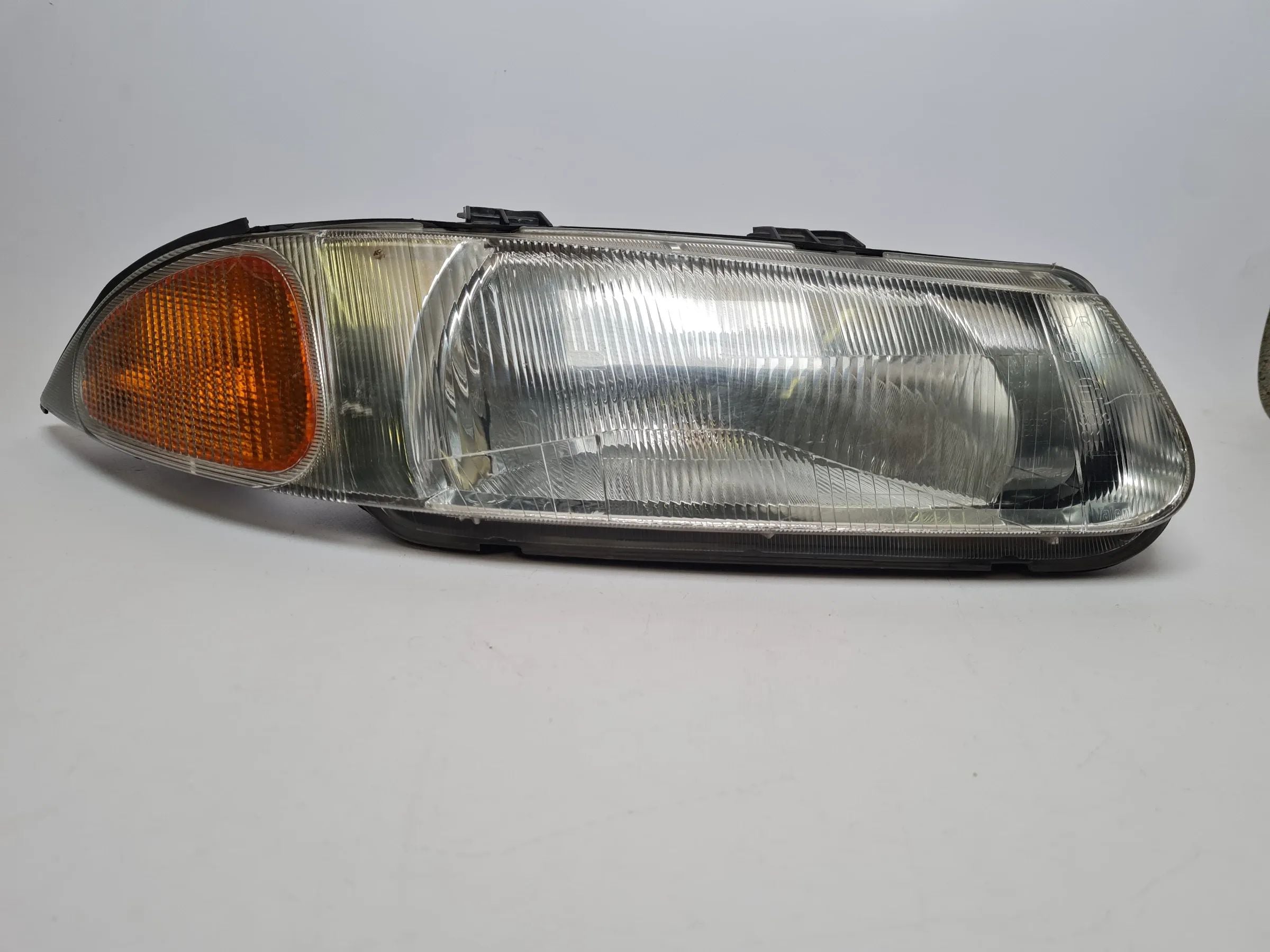 Original Rover 200 Schrägheck (RF) Scheinwerfer / Frontleuchte Rechts 88202337