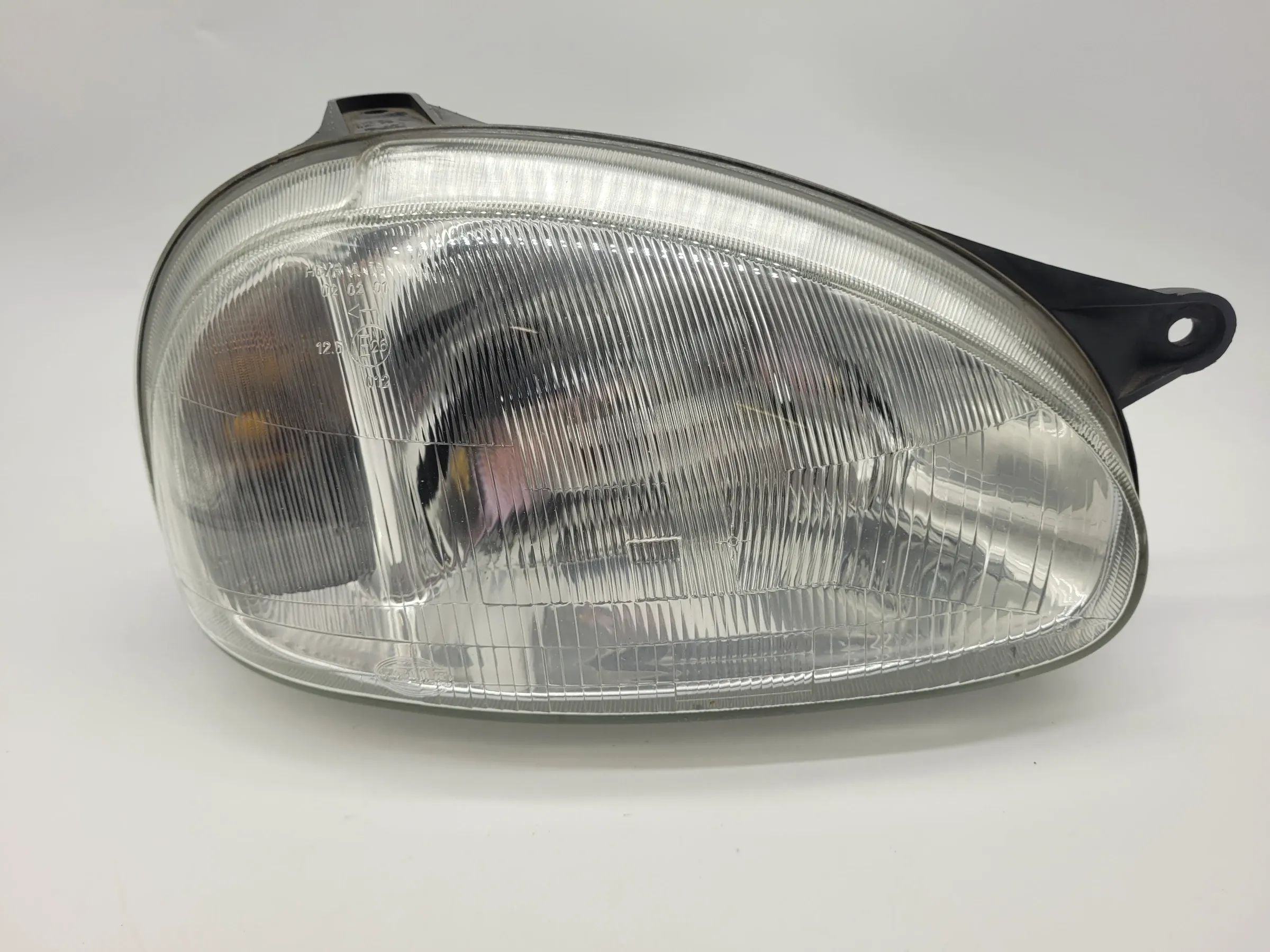 Original Opel Corsa B (S93) Scheinwerfer / Frontleuchte Rechts Hella 90444785