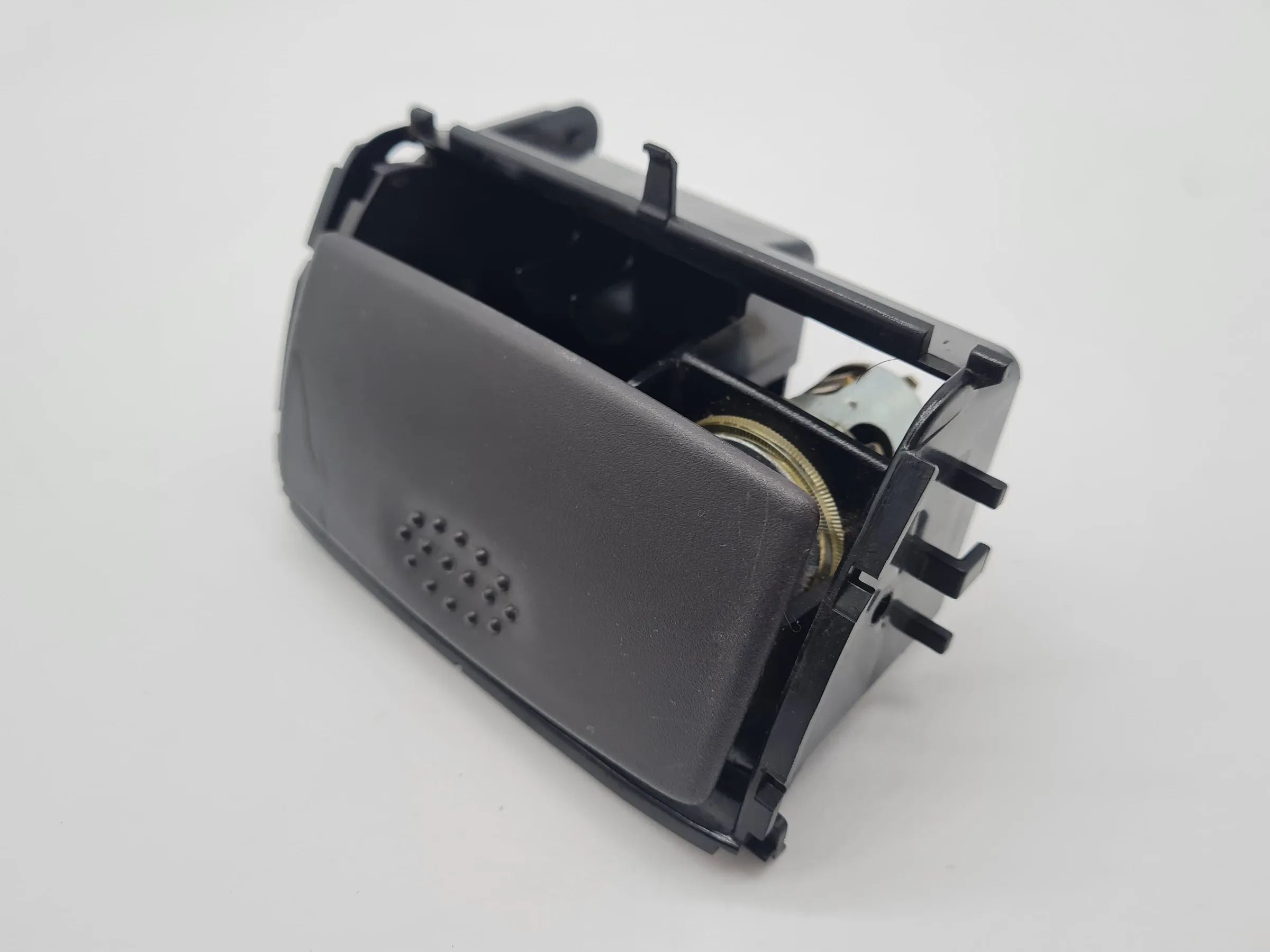 Original Mercedes-Benz A-Klasse (W168) Aschenbecher / Schaltknauf A1688100133