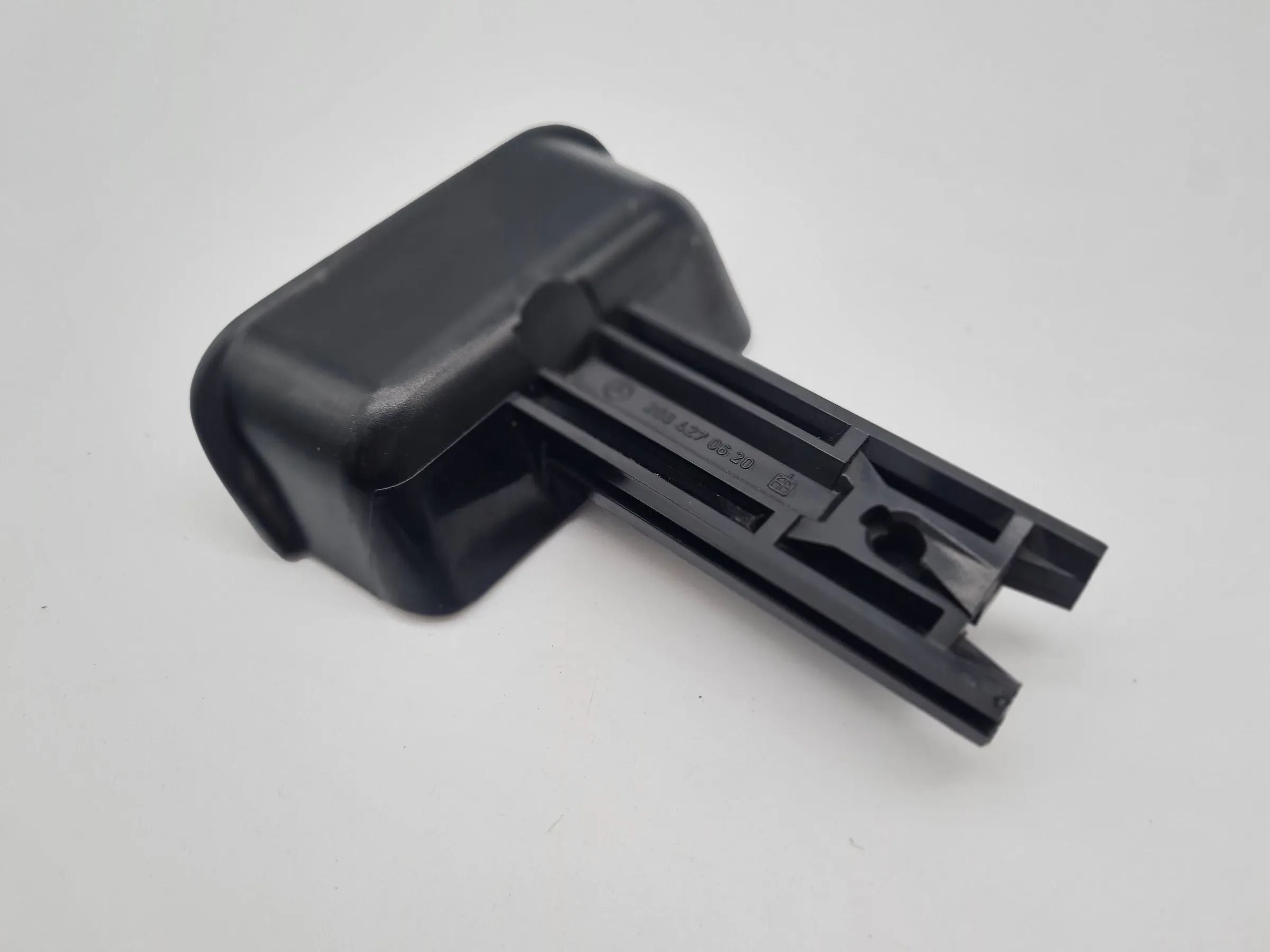 Original Mercedes-Benz C-Klasse (W203) Griff Feststellbremse A2034270620