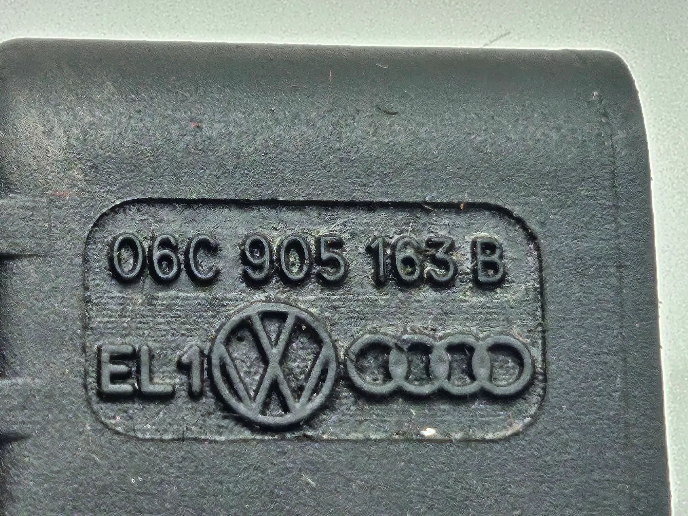 Original VW Audi Seat Skoda 2.0 TFSI Nockenwellenposition Sensor 06C905163B ASN