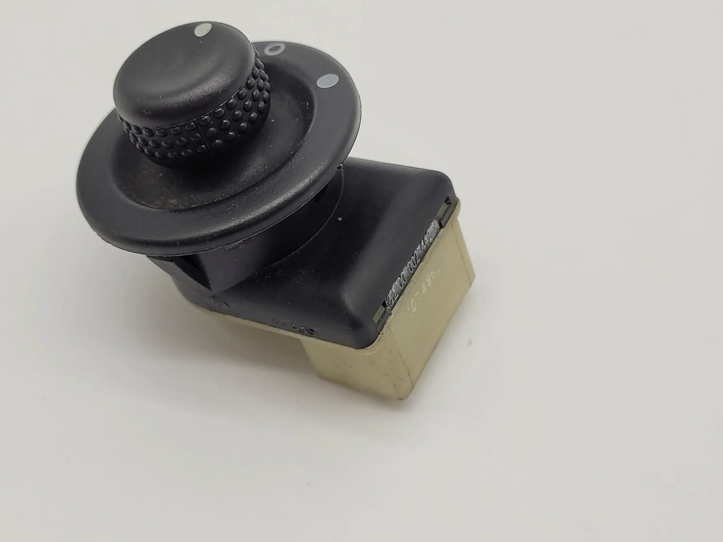 Original Renault Clio III 3 / II 2 Spiegelschalter Knopf Vorne 8200002442