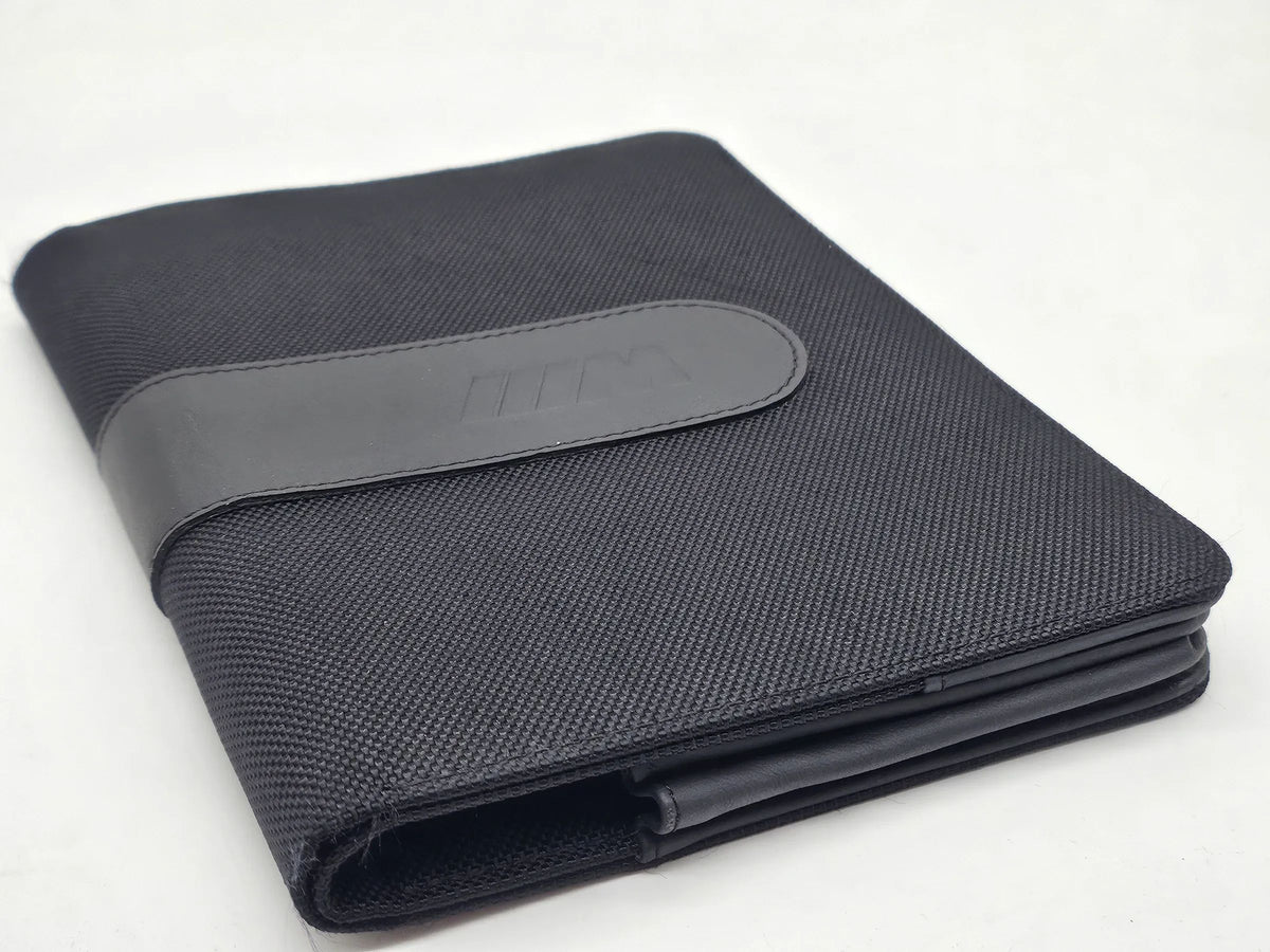 宝马 M3 F80, M4 F82 原厂黑色布革质车载文件夹