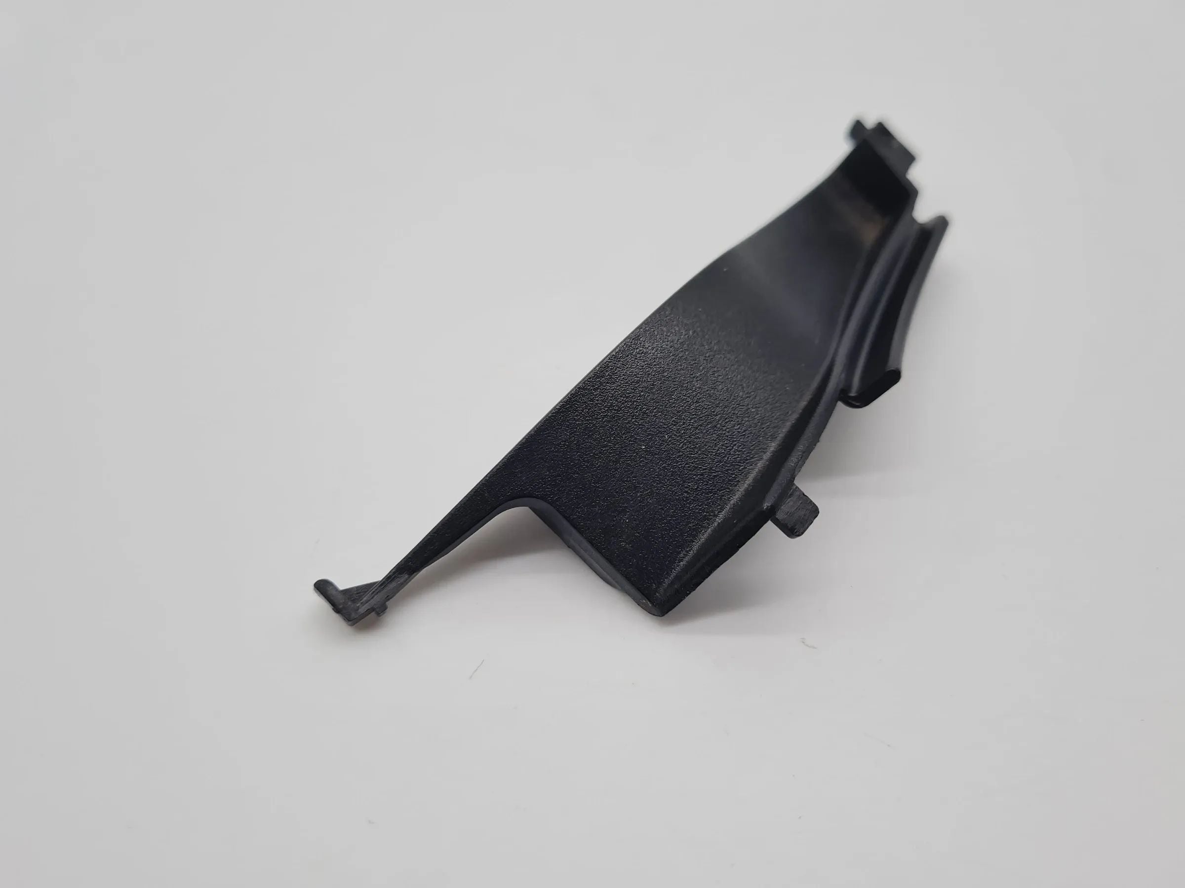 Original Mercedes-Benz C-Klasse Mittelkonsole Abdeckung Blende Links A2036830508