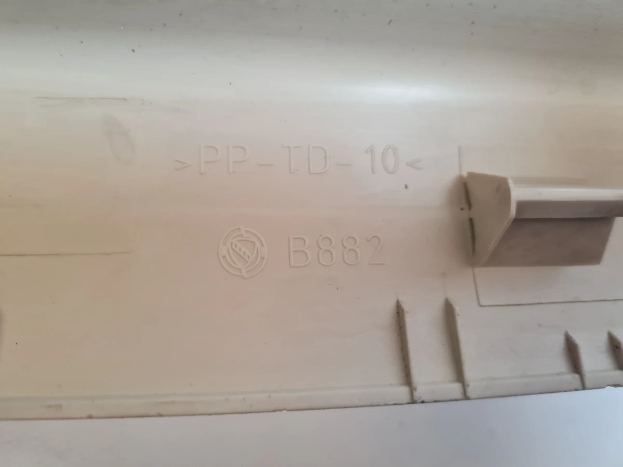 Original Fiat Punto (188) Abdeckung Verkleidung Links SX735346027