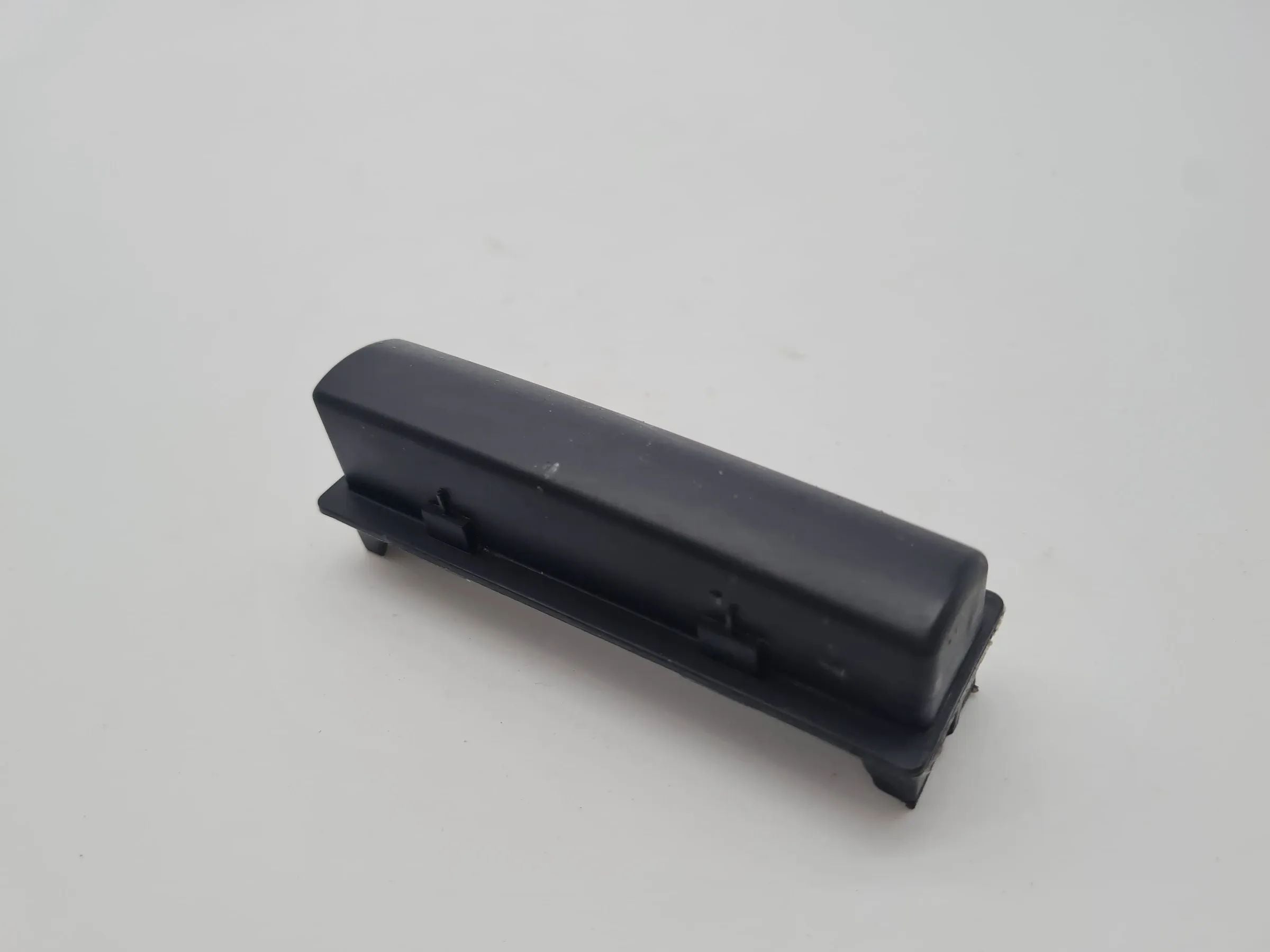 Original Seat Ibiza (6L1/6L2) Belnde Stopfen Deckel 6L1857370