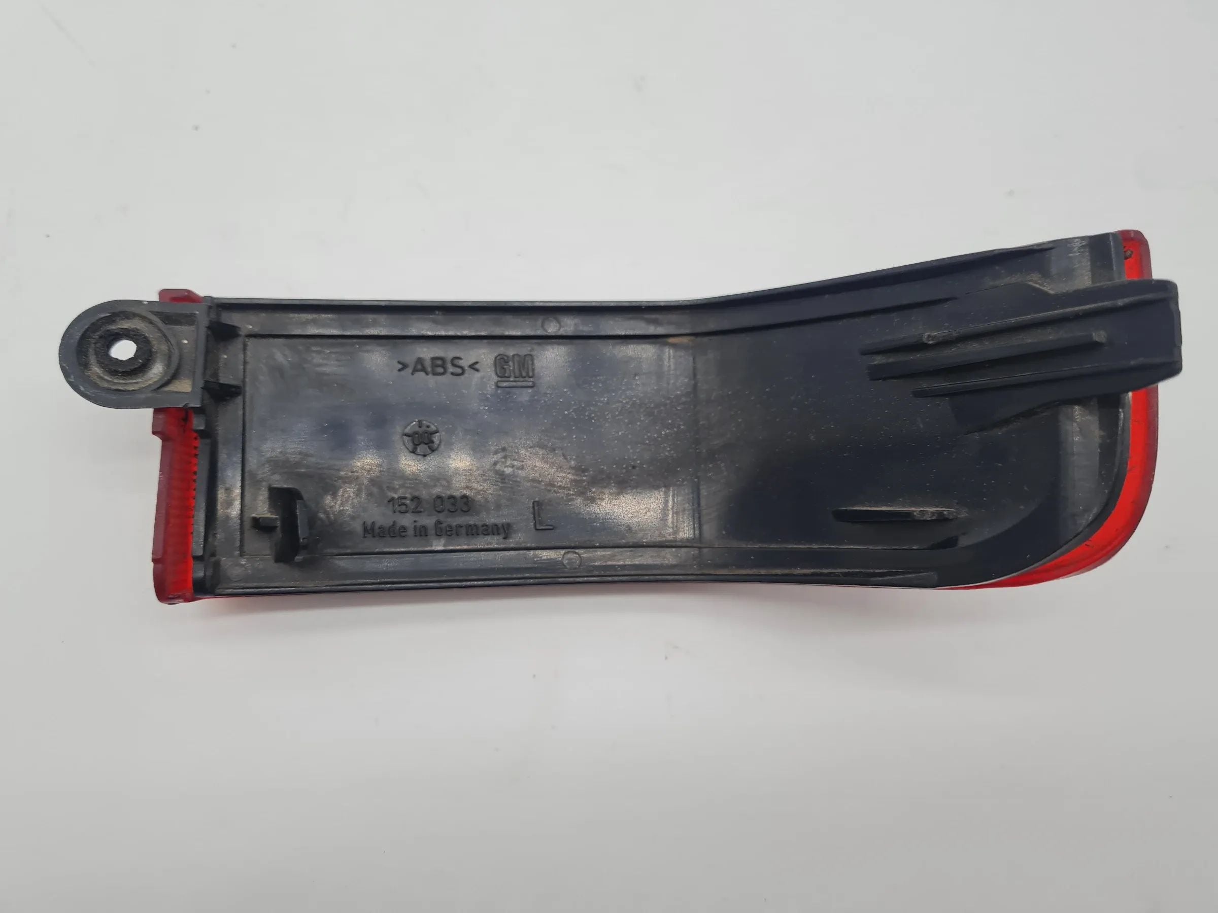 Original Opel Omega B (V94) Rücklicht Reflektor Links Hinten 152033