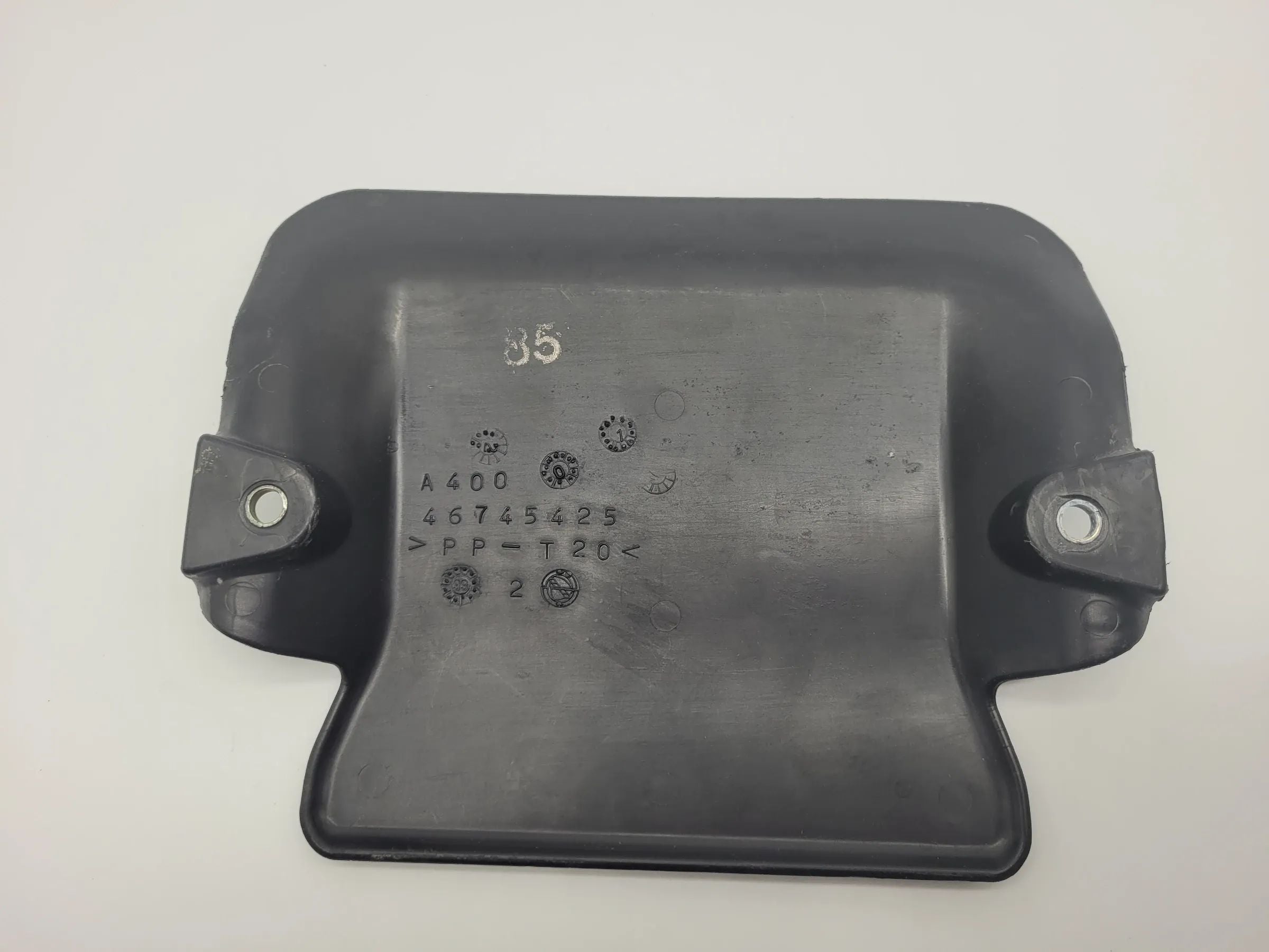 Original Fiat Punto (188) Abdeckung Motorsteuergerät ECU 46745425