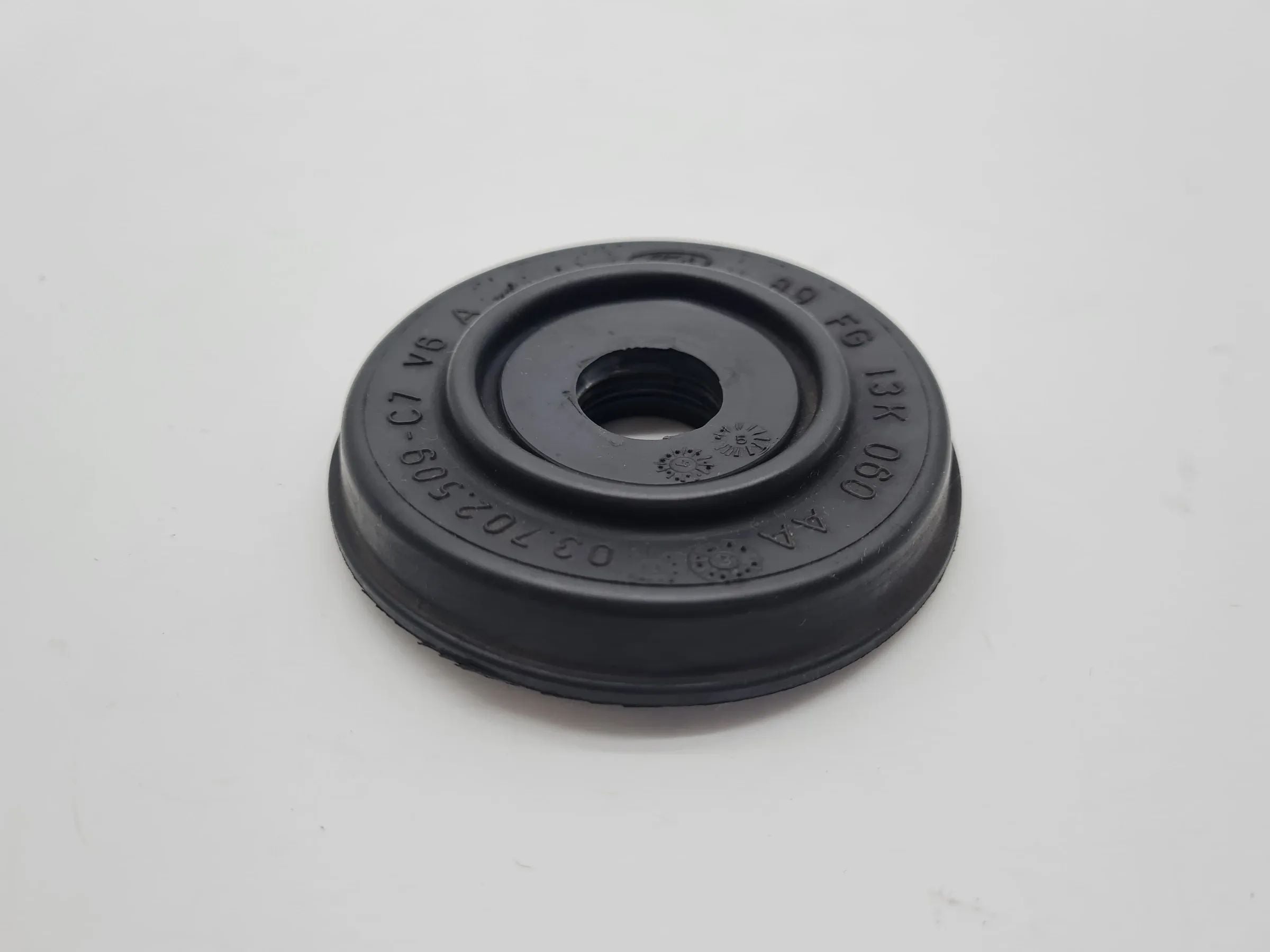 Original Ford Fiesta III 3 (GFJ) Scheinwerfer Gummi Abdeckung L/R 89FG13K060AA