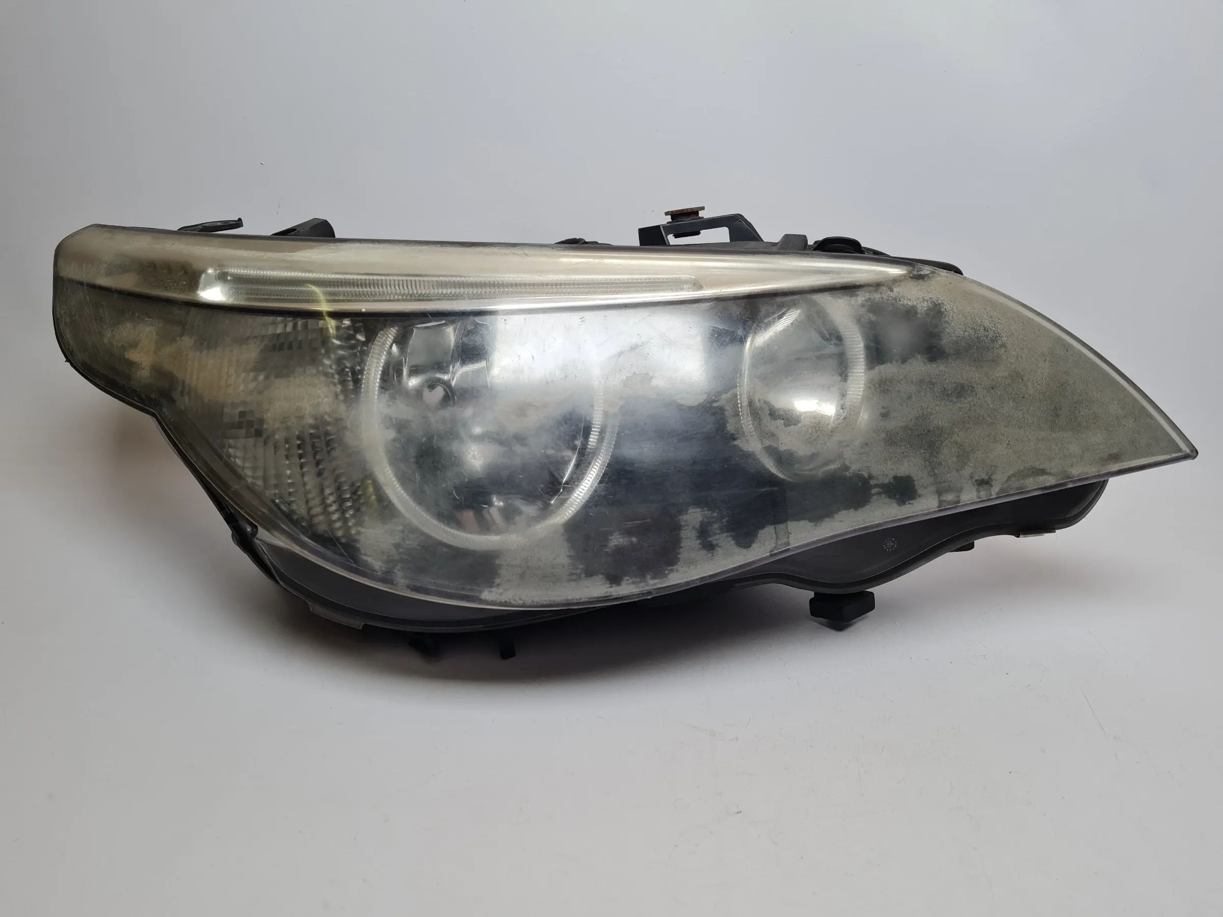 Original BMW 5er (E60/E61) Scheinwerfer / Frontleuchte Rechts 15872200