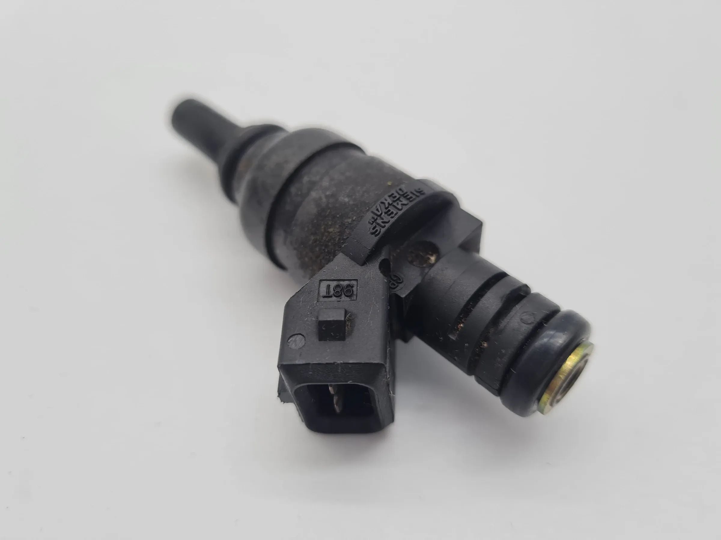 BMW 3er/5er (E46:320-328, E39:520 525, Z3 Z4) Injektor Bahan Bakar 1427240