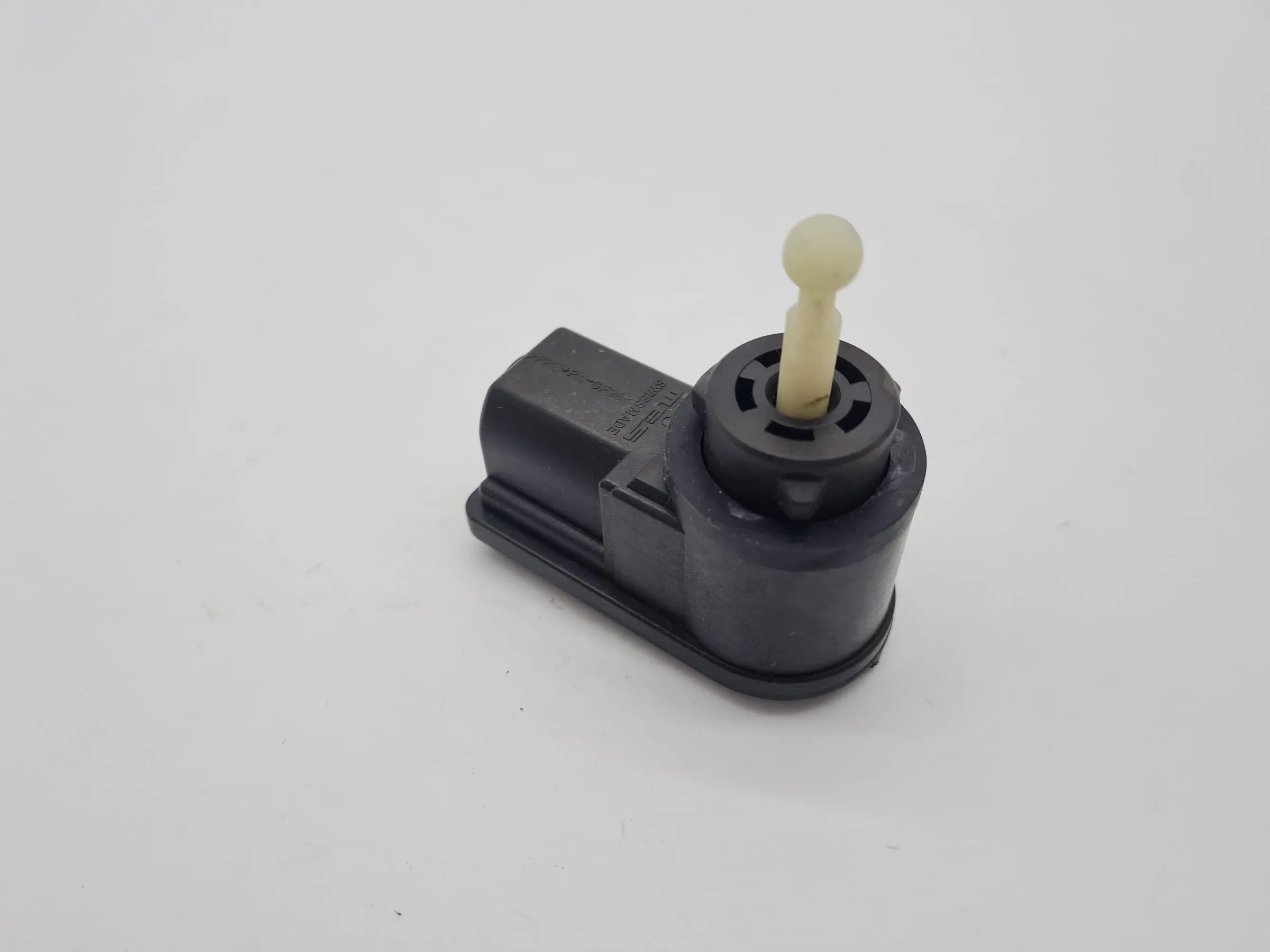 Original VW Golf IV (1J5/1J1) Leuchtweitenregulierung LWR L/R 1J0941295B